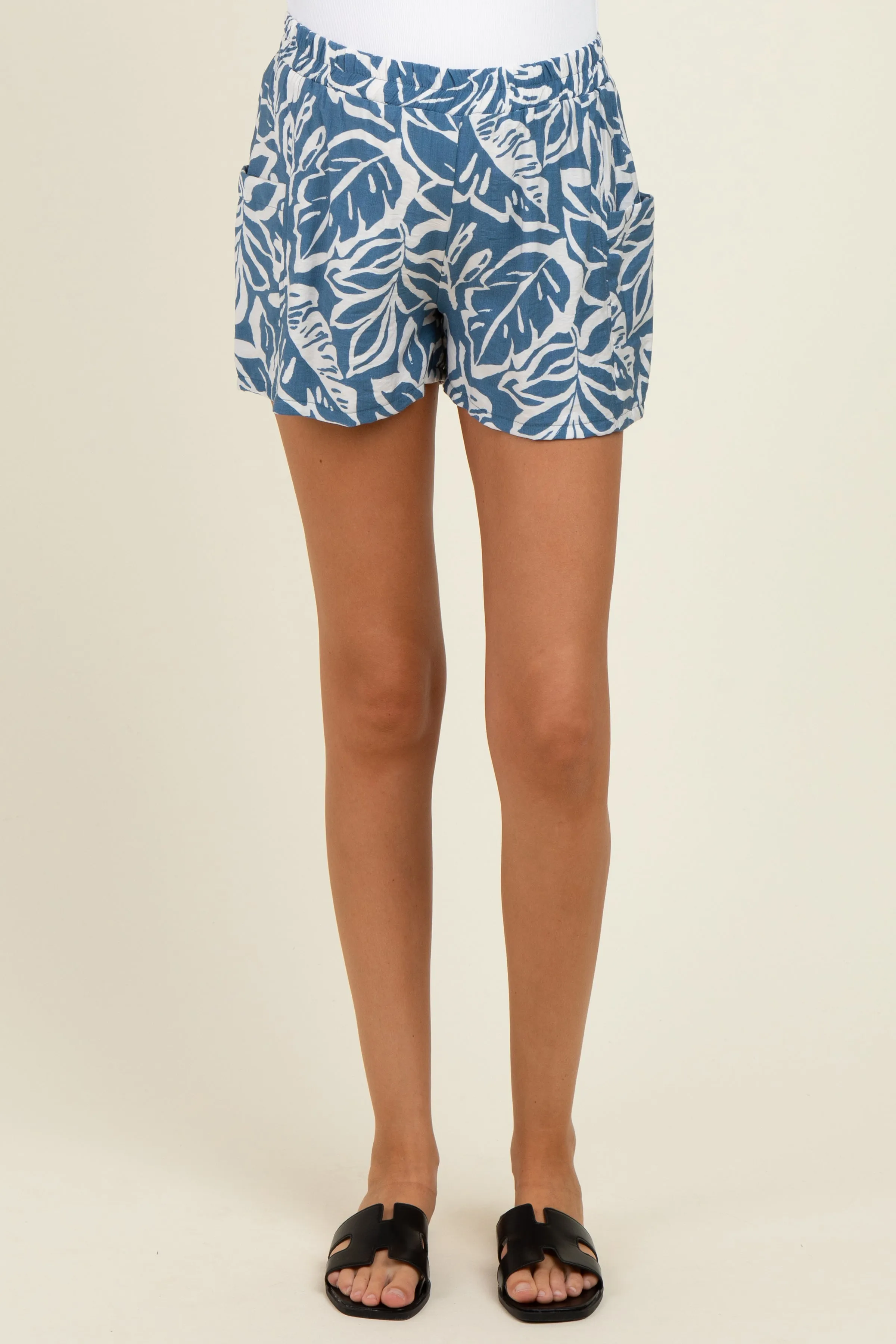 Blue Floral Side Pocket Maternity Shorts sold by Pinkblush product image thumbnail 3