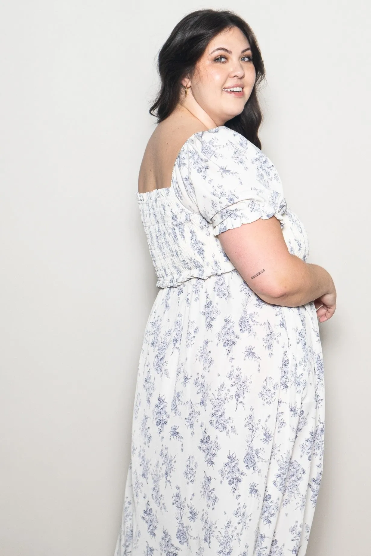 Ivory Floral Smocked Sweetheart Neckline Plus Midi Dress sold by Pinkblush product image thumbnail 4