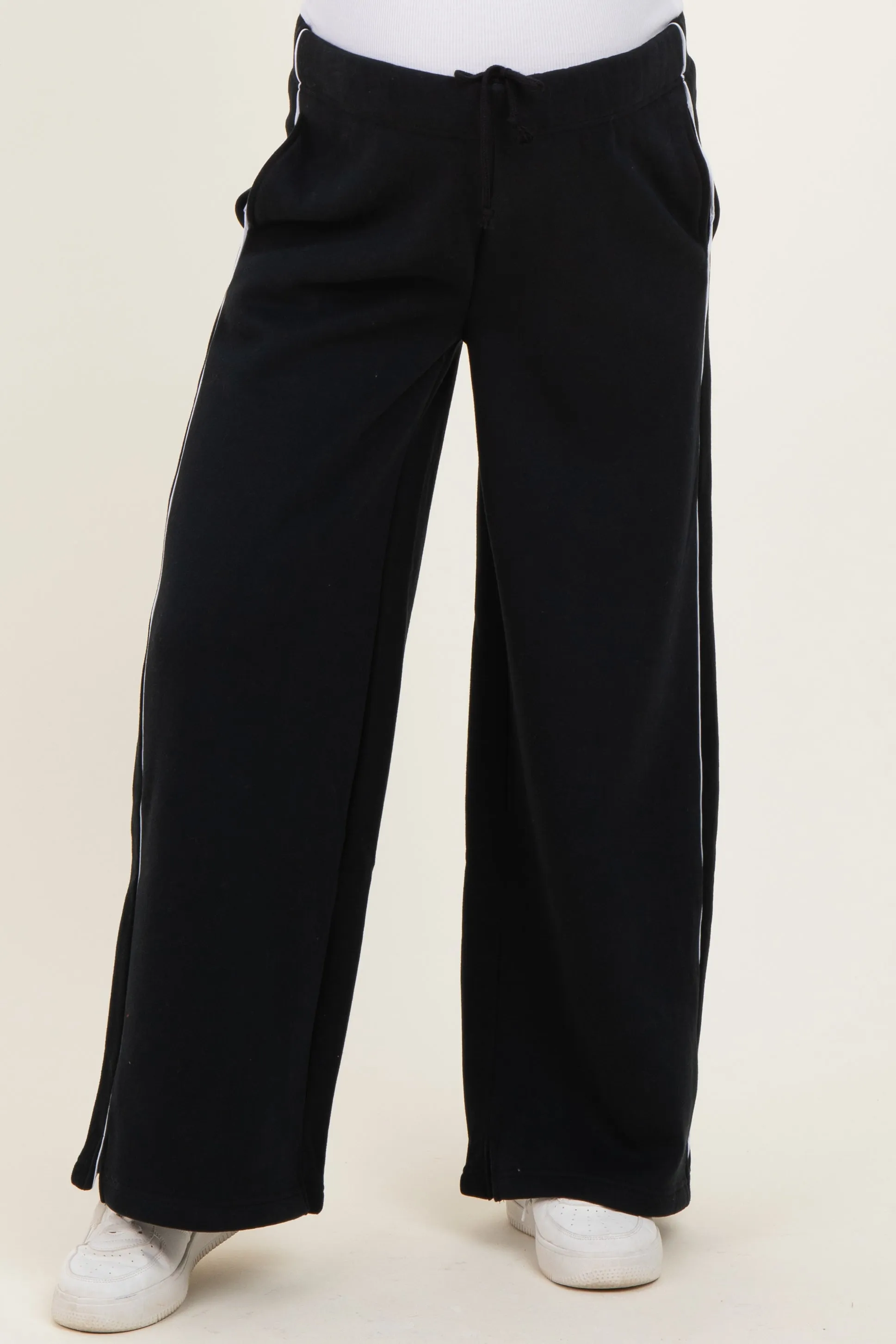 Black Fleece Wide Leg Maternity Sweatpants sold by Pinkblush product image thumbnail 2
