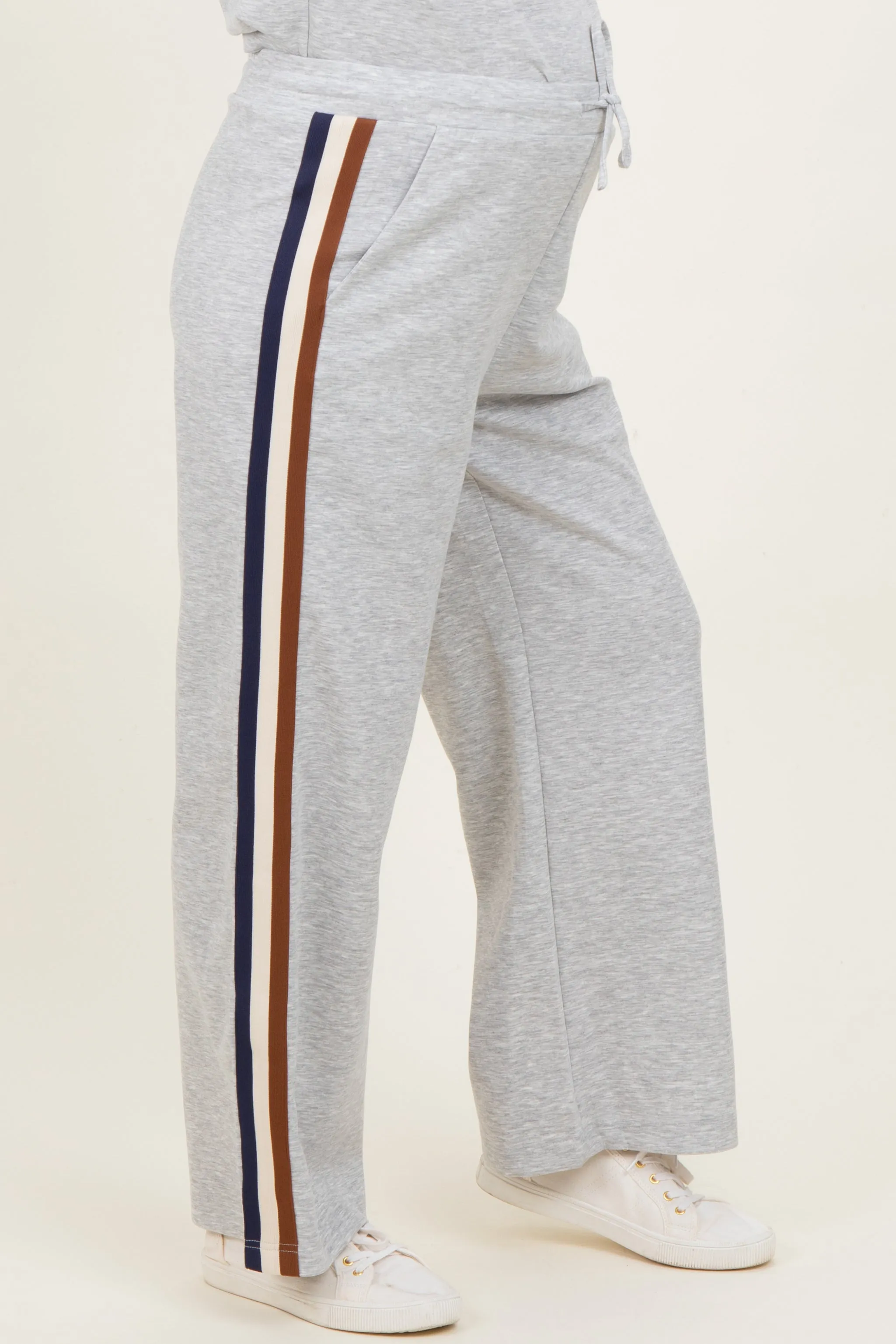 Heather Grey Contrast Trim Maternity Sweatpants sold by Pinkblush product image thumbnail 4