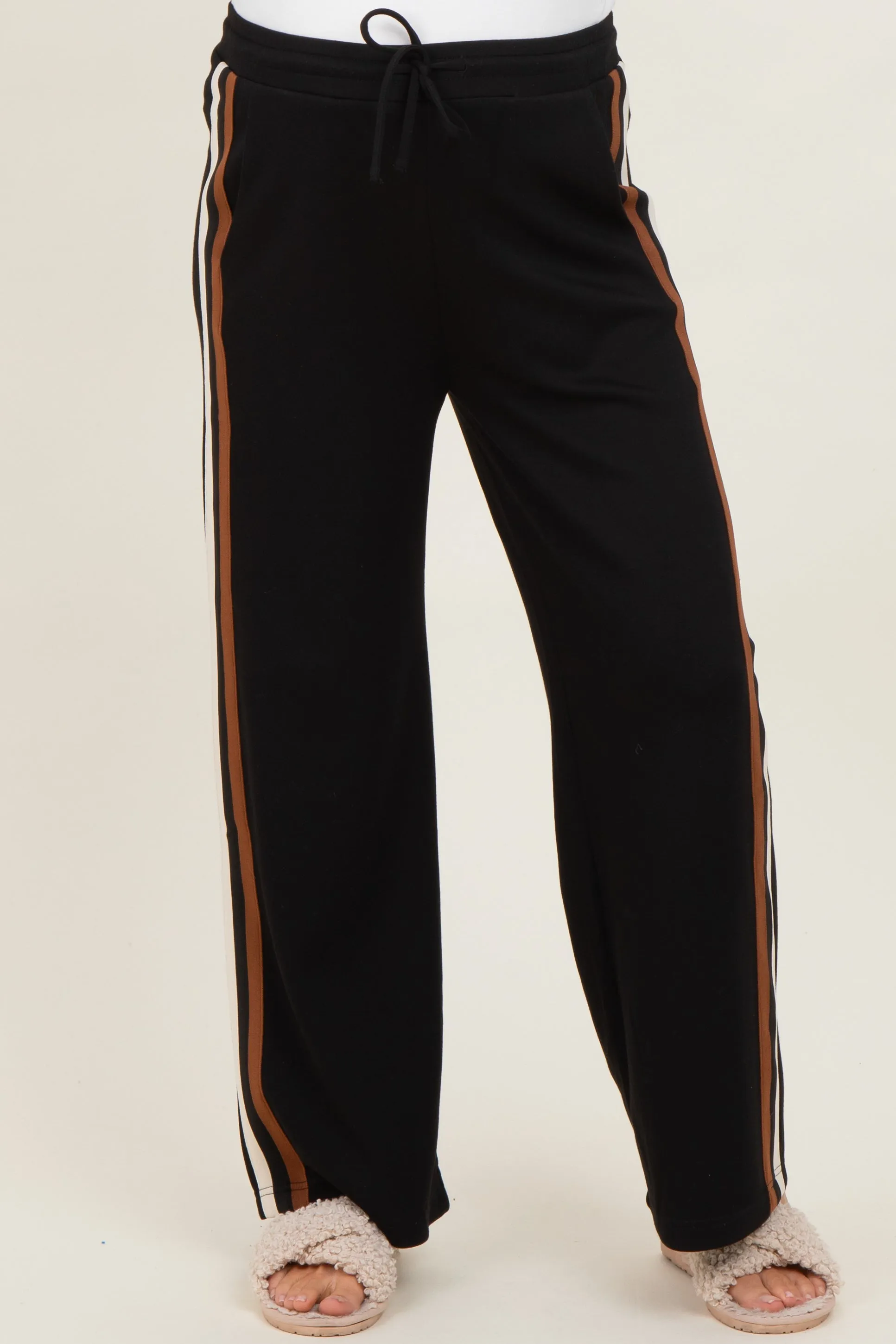 Black Contrast Trim Maternity Sweatpants sold by Pinkblush product image thumbnail 4