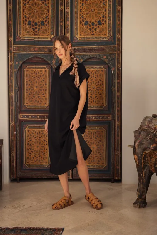 Black Collared Oversized Midi Dress sold by Pinkblush product image thumbnail 2