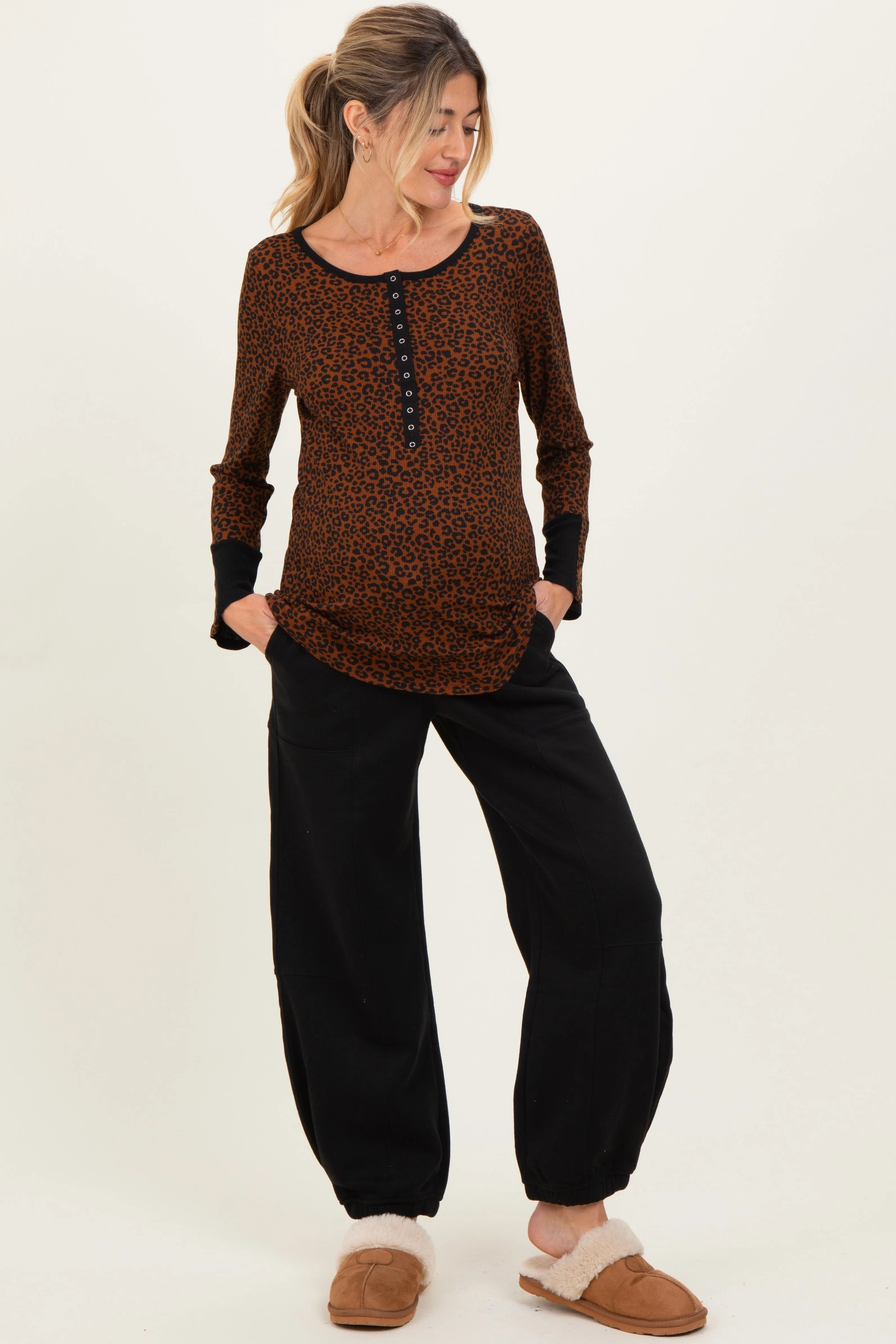 Black Multi Seam Fleece Maternity Sweatpants sold by Pinkblush product image thumbnail 2