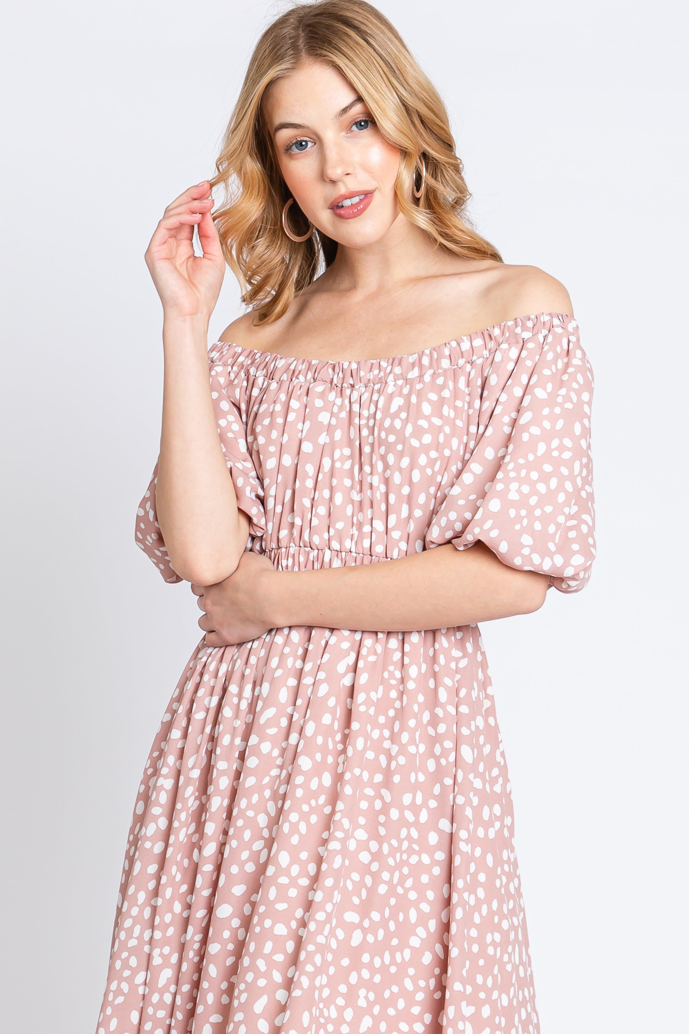 Mauve Printed Puff Short Sleeve Midi Dress sold by Pinkblush product image thumbnail 4