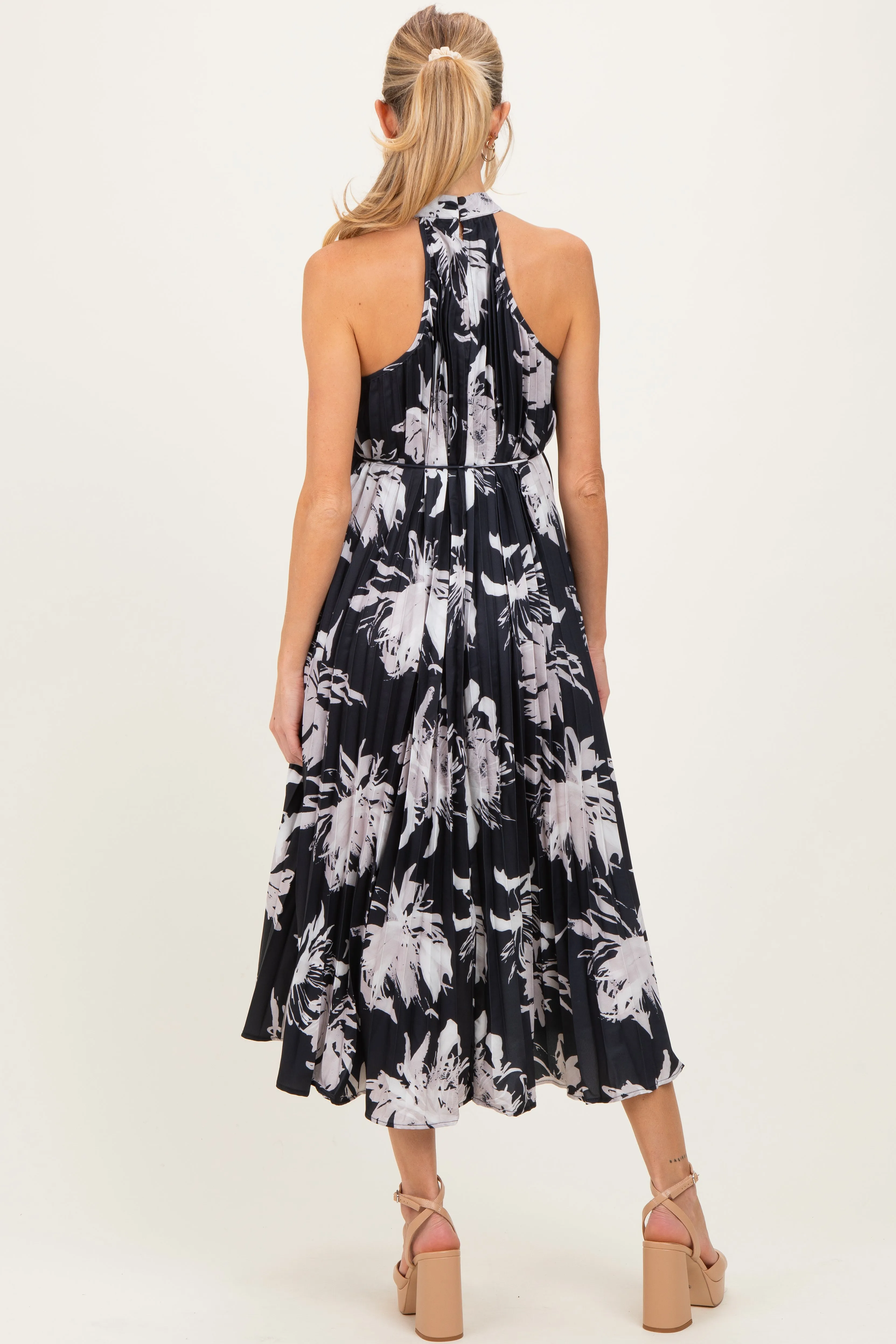 Black Floral Pleated Halter Neck Maternity Midi Dress sold by Pinkblush product image thumbnail 4