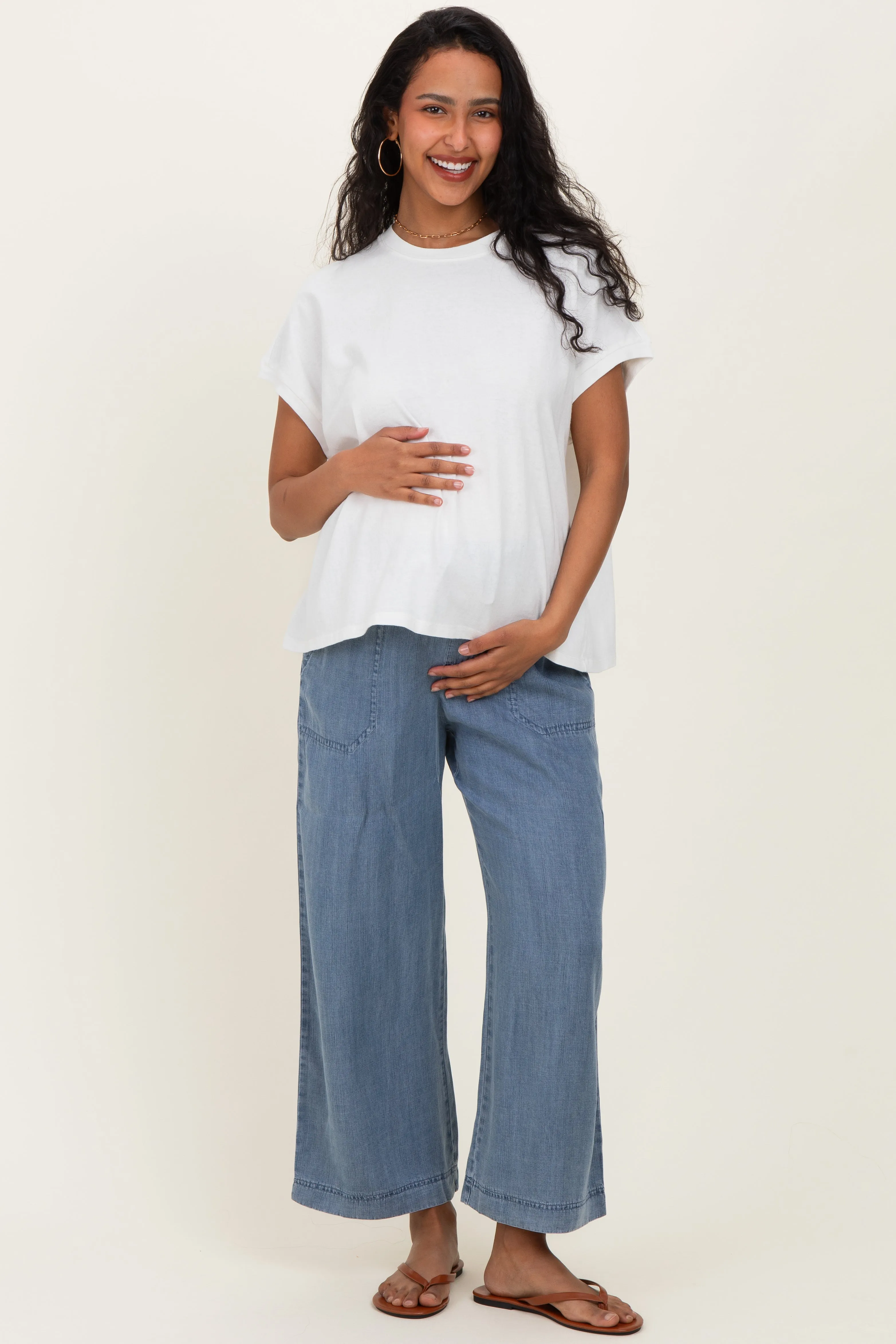 Off White Mineral Wash Boxy Fit Maternity T-Shirt sold by Pinkblush product image thumbnail 2
