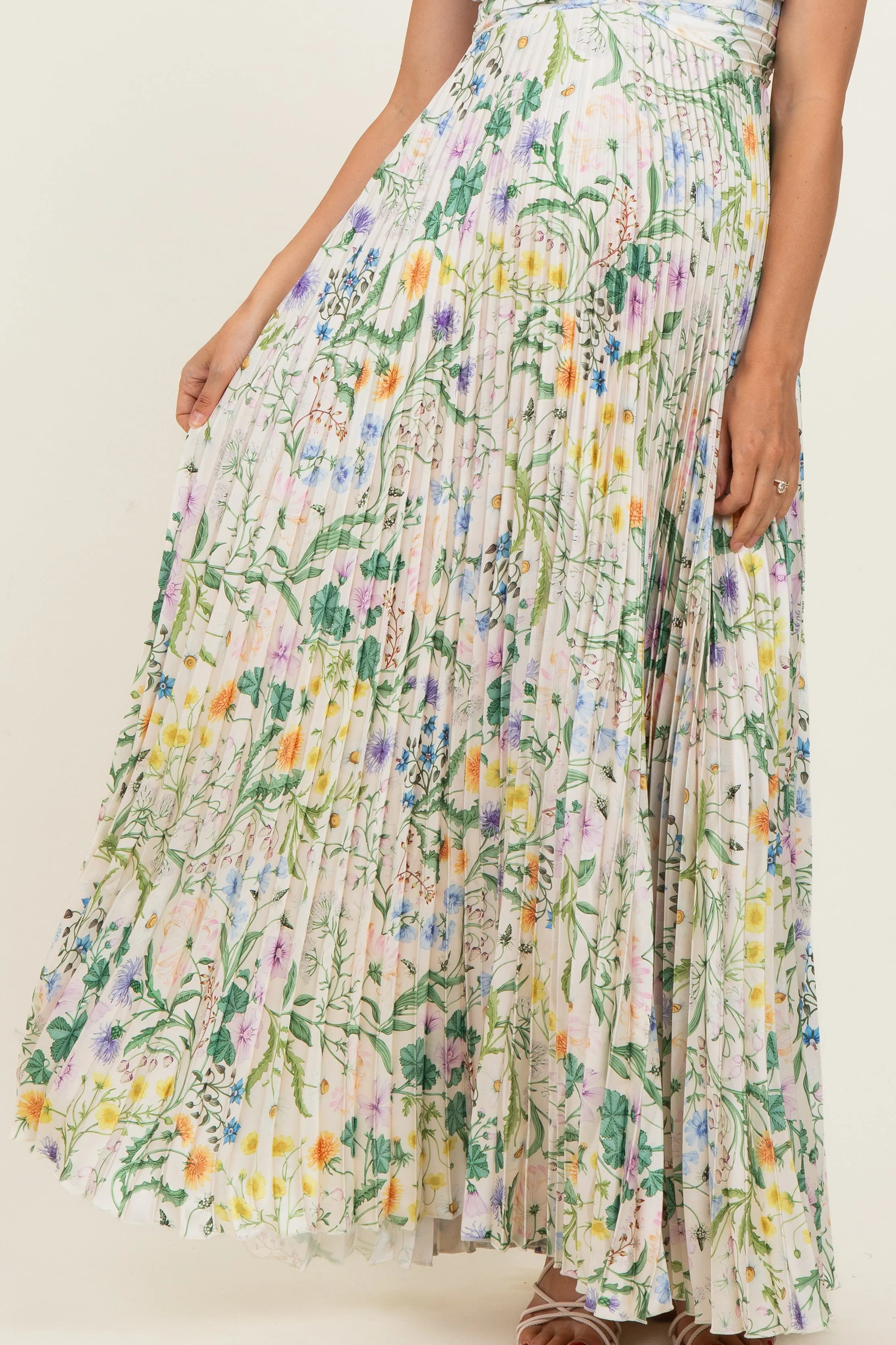 Ivory Floral Pleated Sleeveless Maternity Maxi Dress sold by Pinkblush product image thumbnail 3
