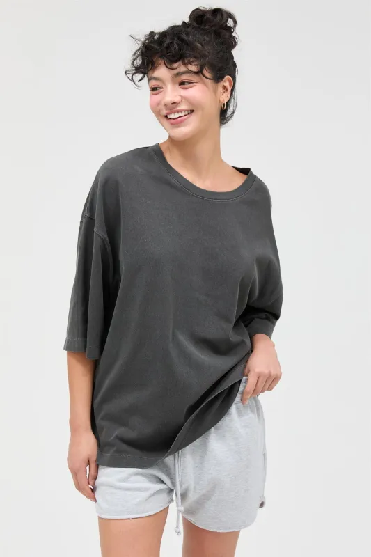 Black Pigment Oversized Half-Sleeve T-Shirt made by HYFVE