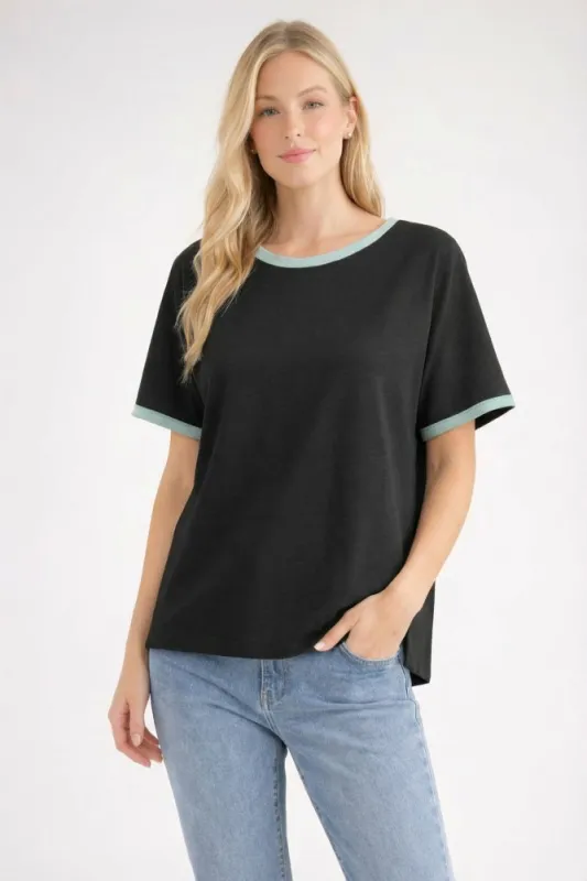 Black Contrast Trim Boxy Fit Tee made by Pinkblush