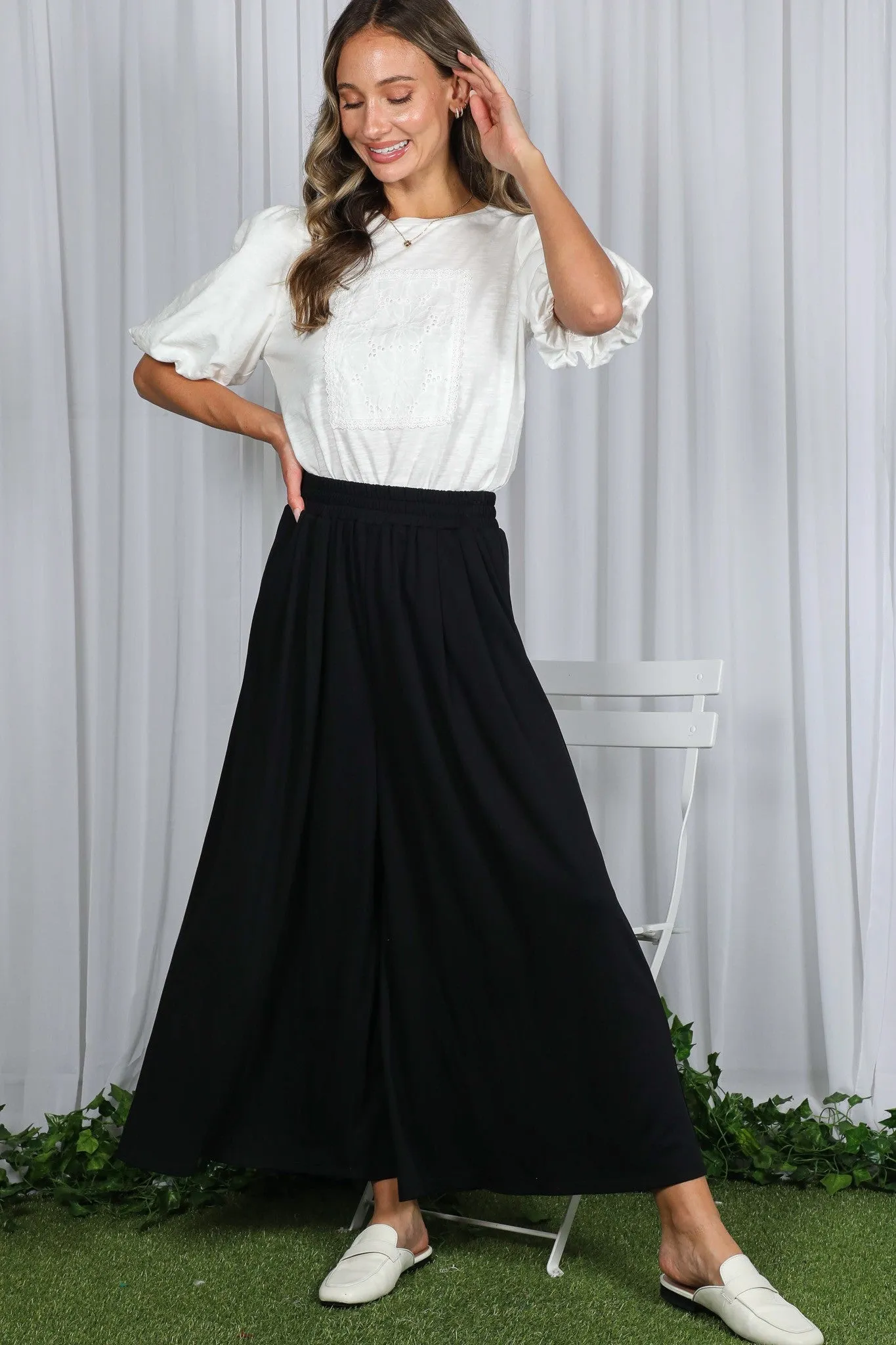 Black Cropped Wide Leg Pants sold by Pinkblush product image thumbnail 2