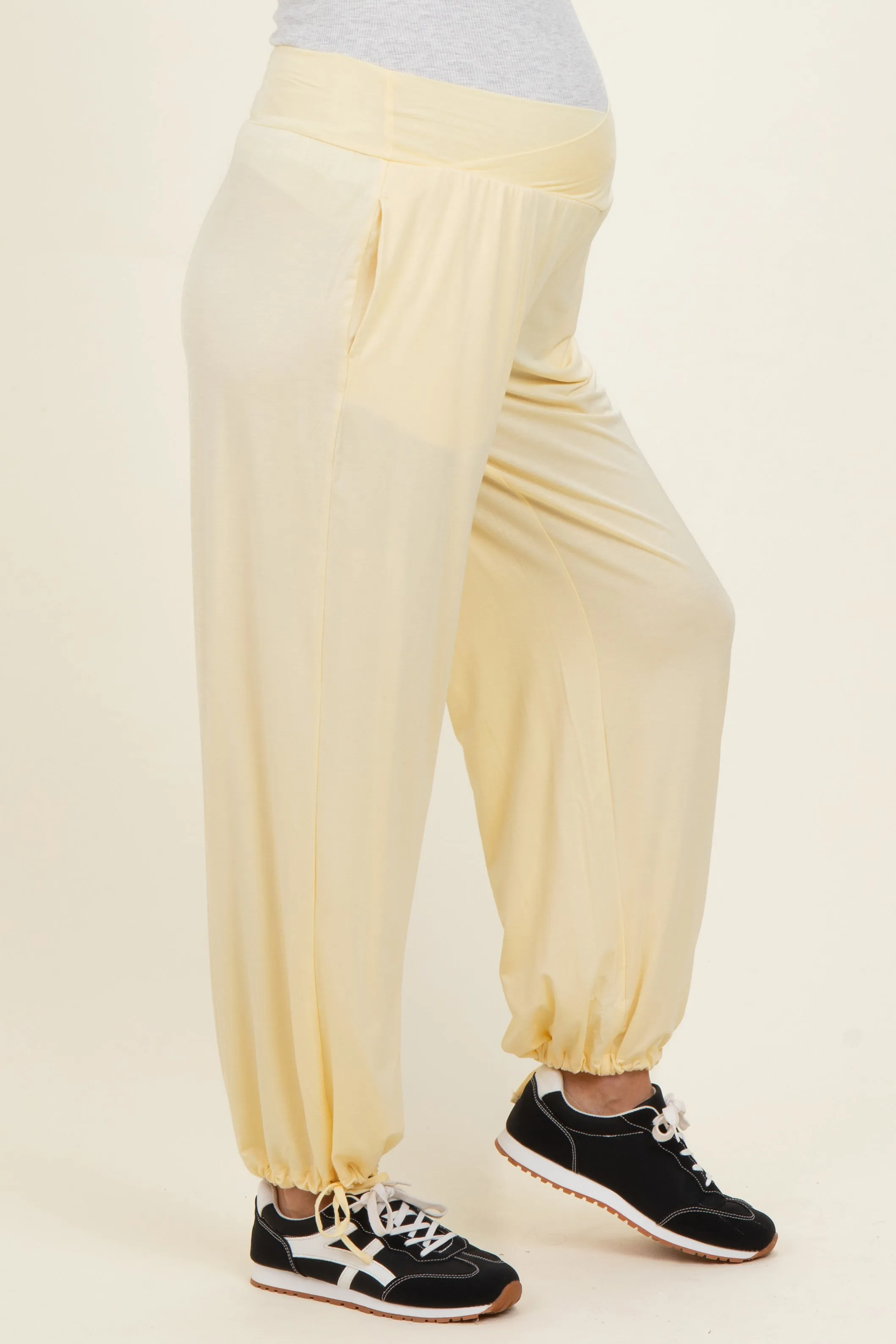 Lemon Crossover Waist Maternity Pants sold by Pinkblush product image thumbnail 3