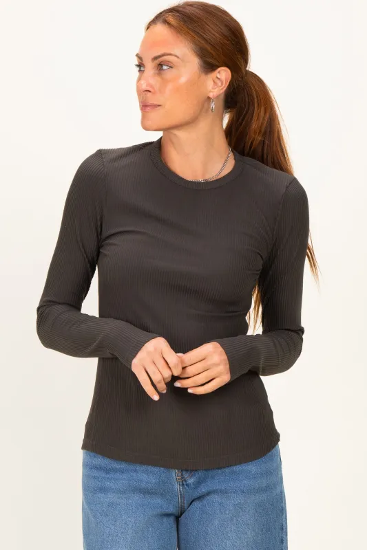 Charcoal Smoke Brushed Rib Knit Long Sleeve Top made by Umgee