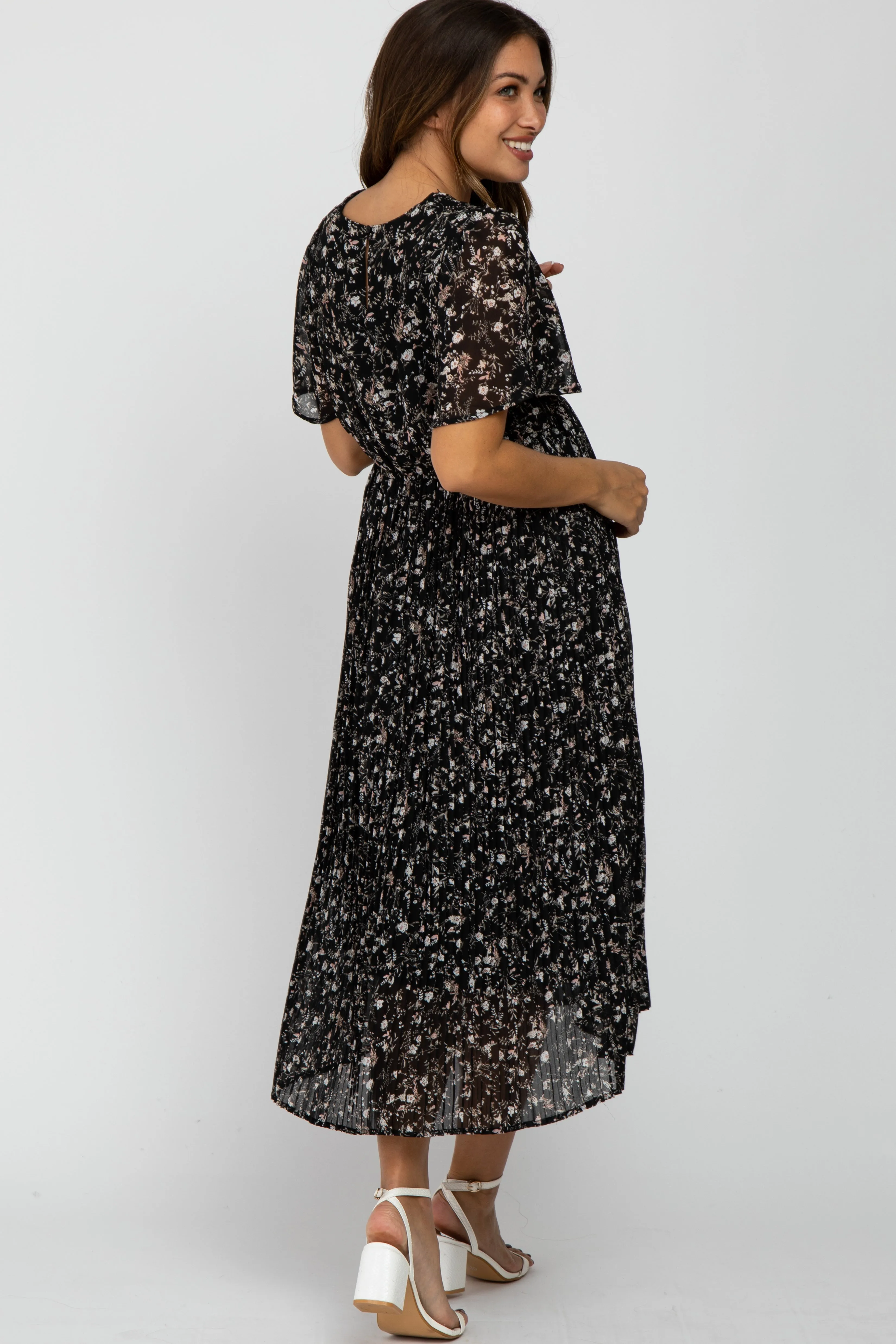 Black Floral Pleated Short Sleeve Chiffon Maternity Midi Dress sold by Pinkblush product image thumbnail 4