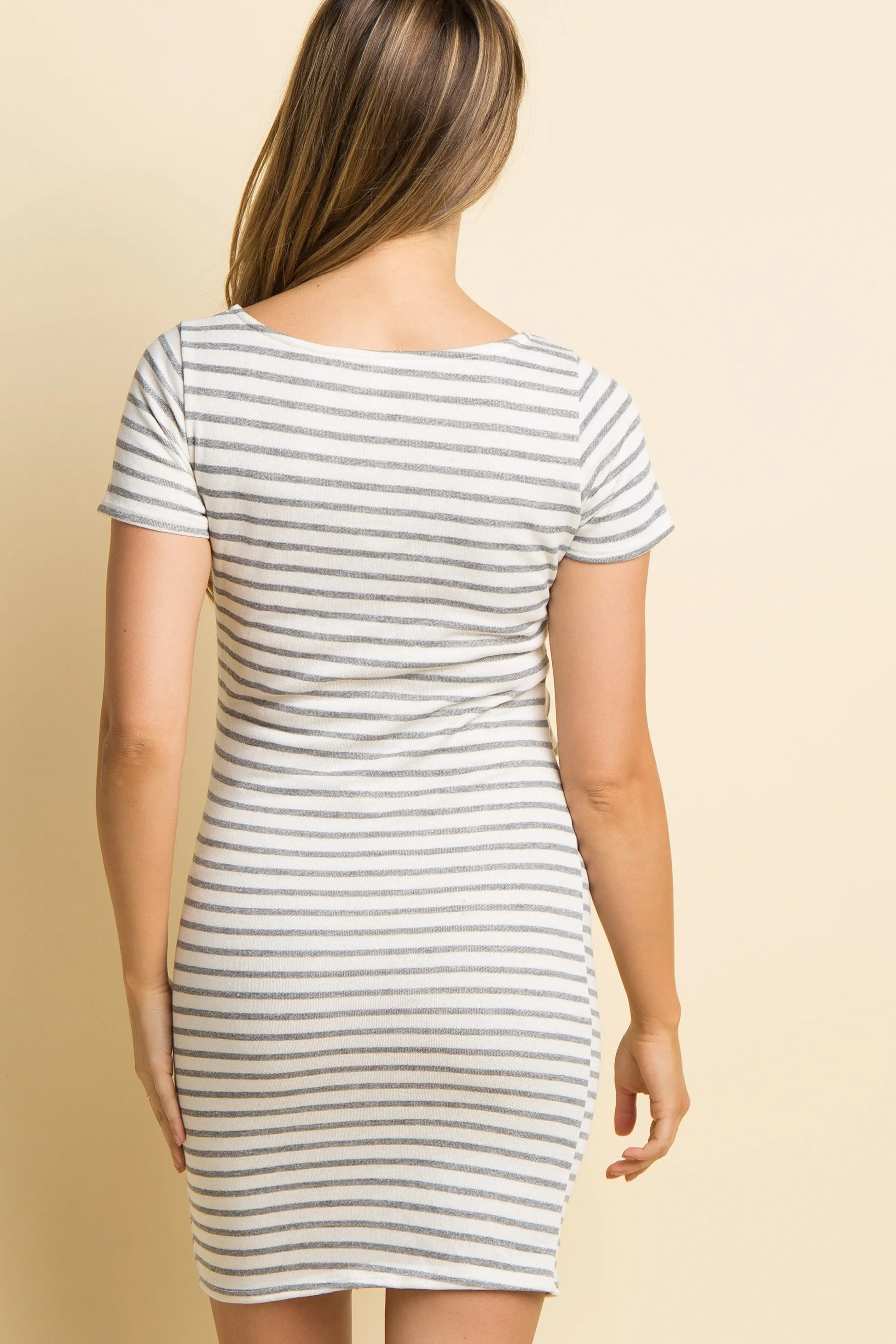 PinkBlush Petite Ivory Striped Fitted Short Sleeve Maternity Dress sold by Pinkblush product image thumbnail 4