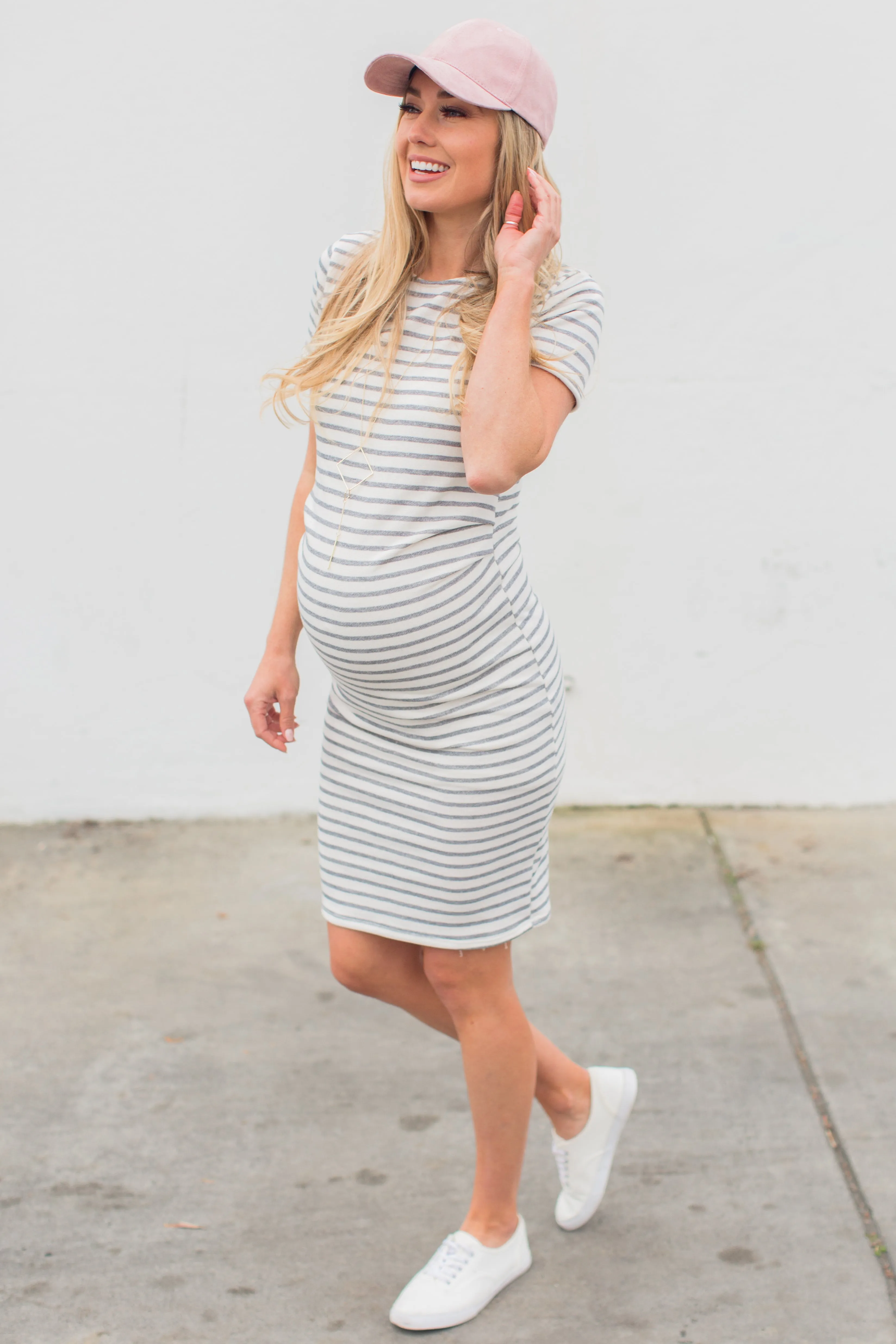 PinkBlush Petite Ivory Striped Fitted Short Sleeve Maternity Dress sold by Pinkblush product image thumbnail 5