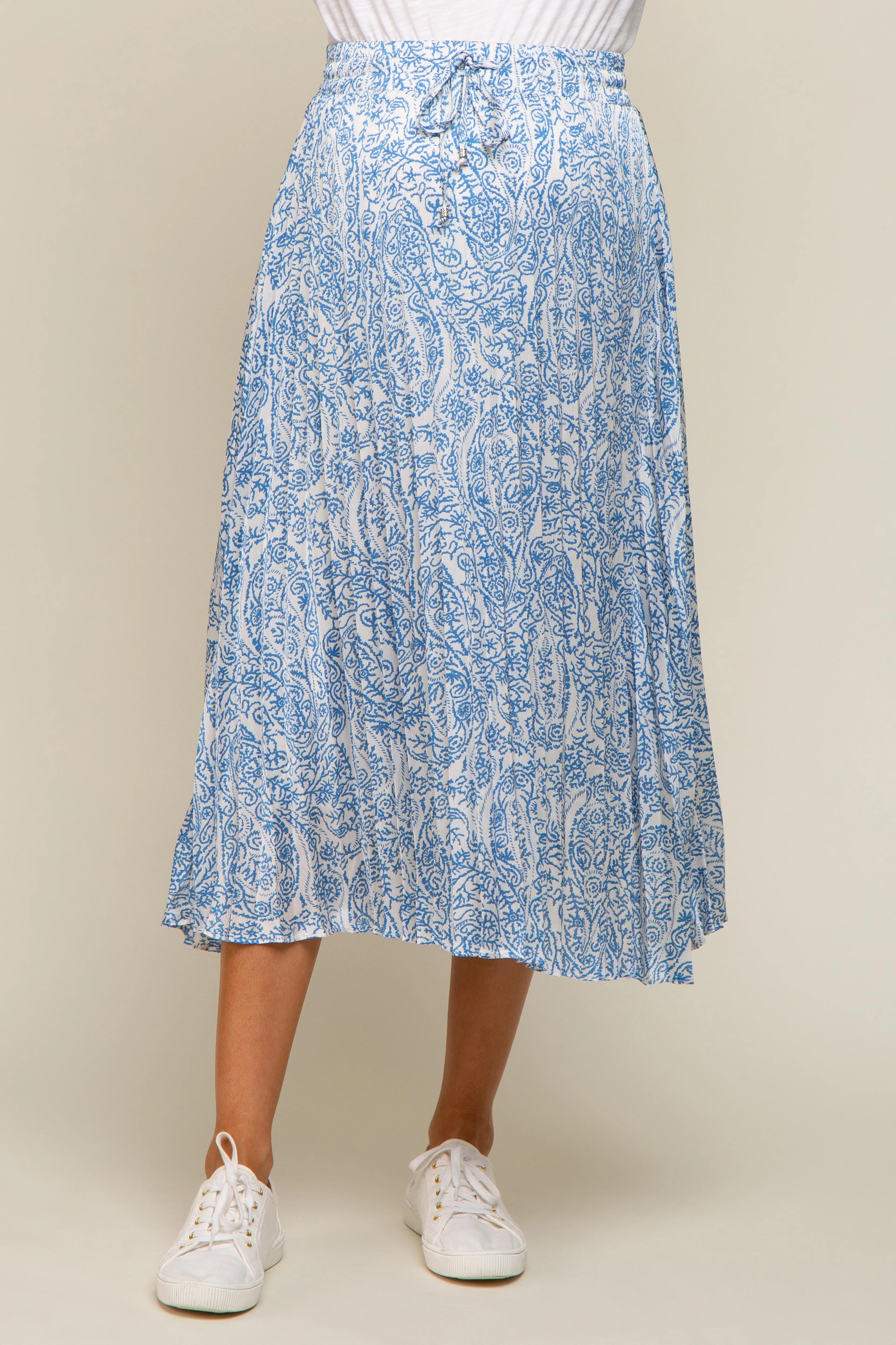 Blue Paisley Pleated Maternity Midi Skirt sold by Pinkblush product image thumbnail 3