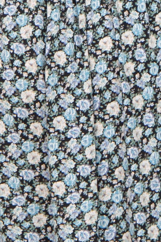 Black Floral Smocked Puff Sleeve Maternity Midi Dress sold by Pinkblush product image thumbnail 4