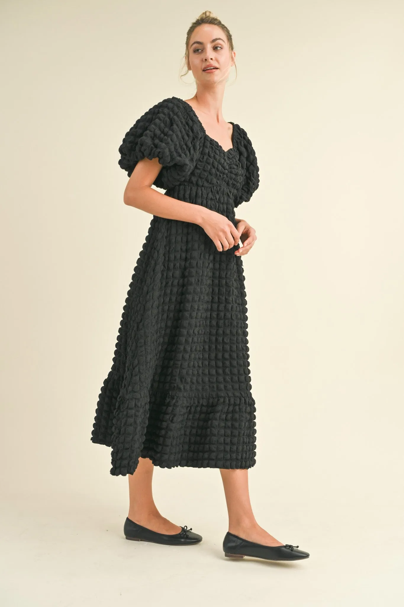Black Textured Bubble Sleeve Midi Dress sold by Pinkblush product image thumbnail 4