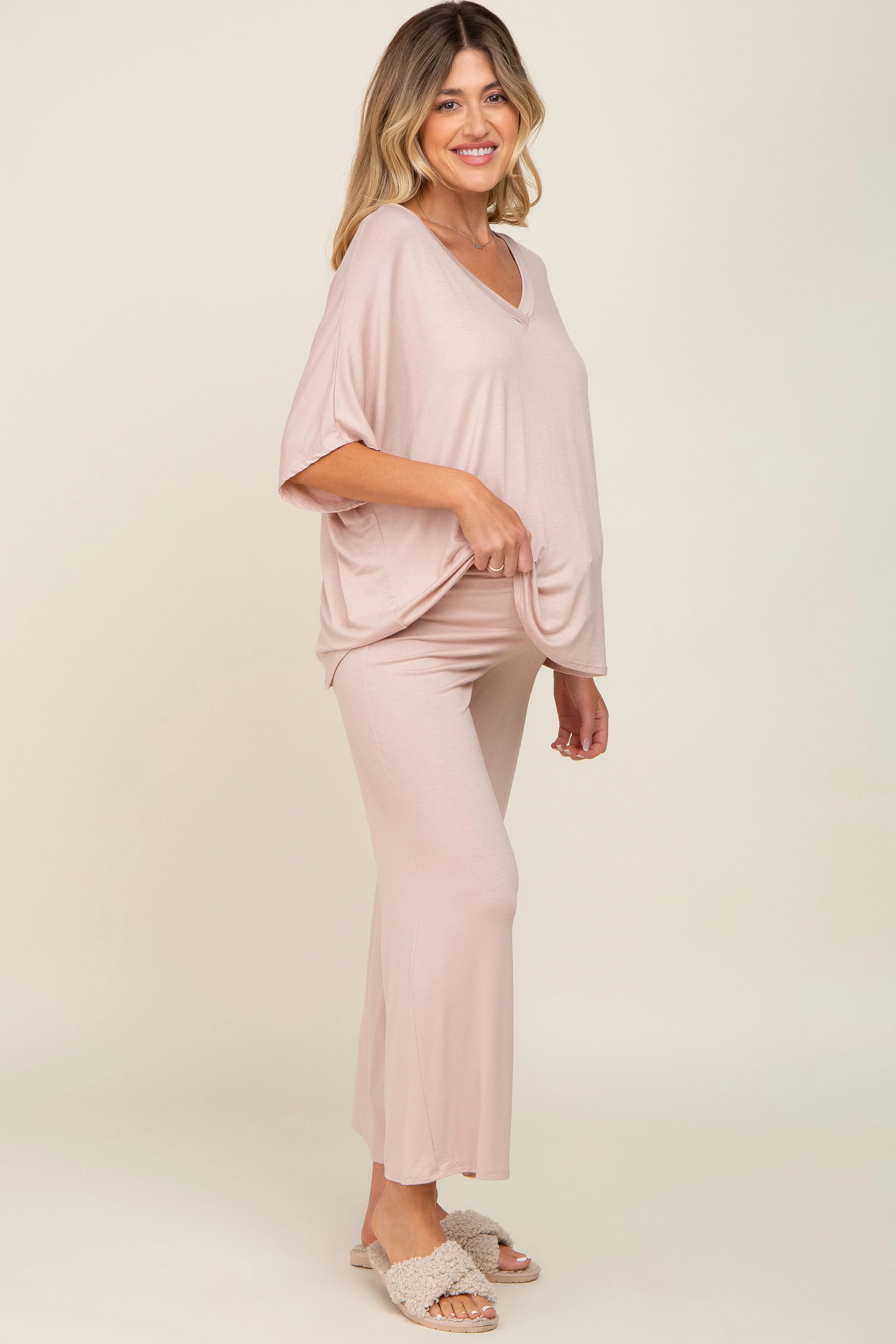 Light Pink Cropped Pant Maternity Set sold by Pinkblush product image thumbnail 2