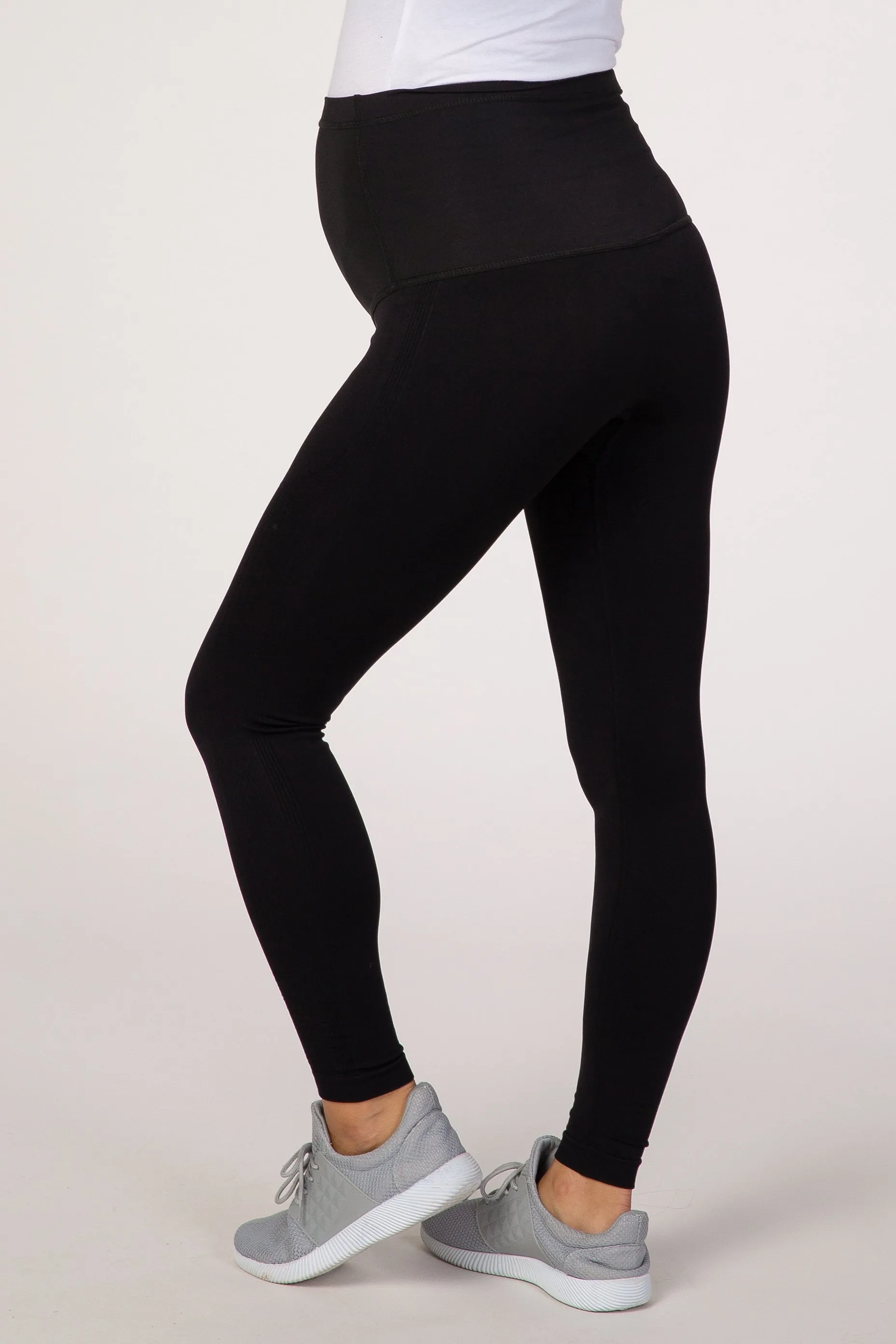 PinkBlush Black Seamless Textured Maternity Active Leggings sold by Pinkblush product image thumbnail 4