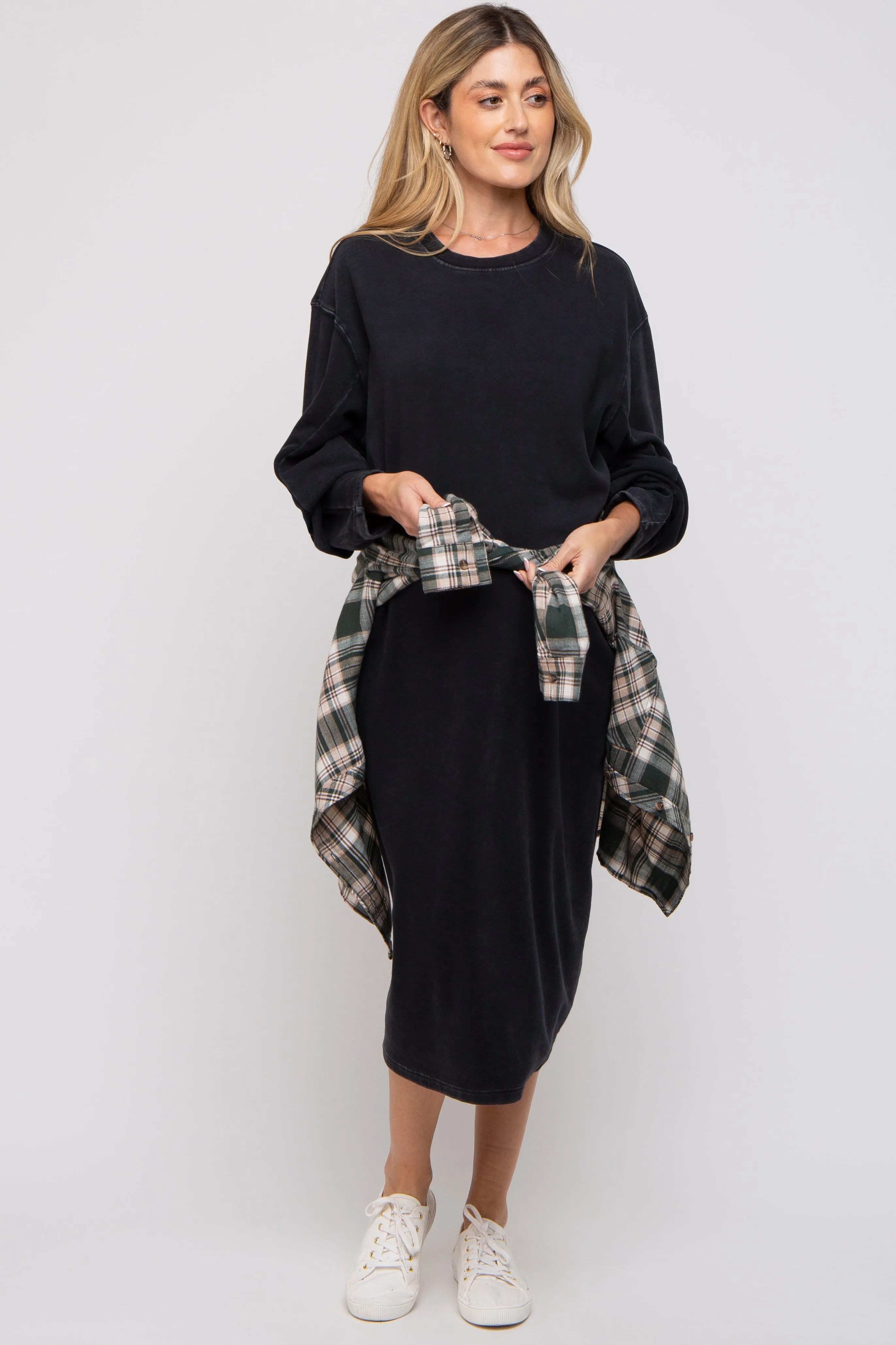Black Oversized Maternity Sweatshirt Midi Dress sold by Pinkblush product image thumbnail 5