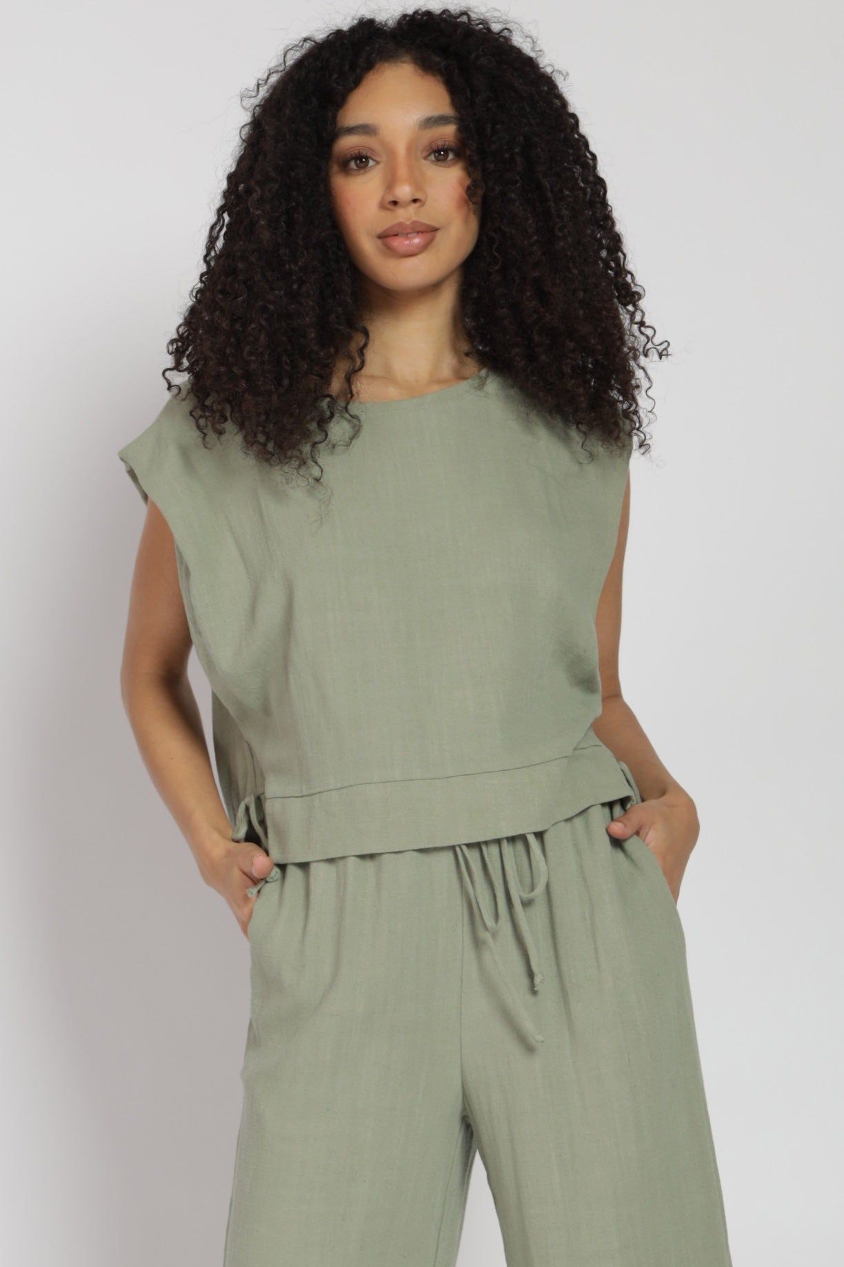 Olive Linen Top And Pants With Side Pockets sold by Pinkblush product image thumbnail 4