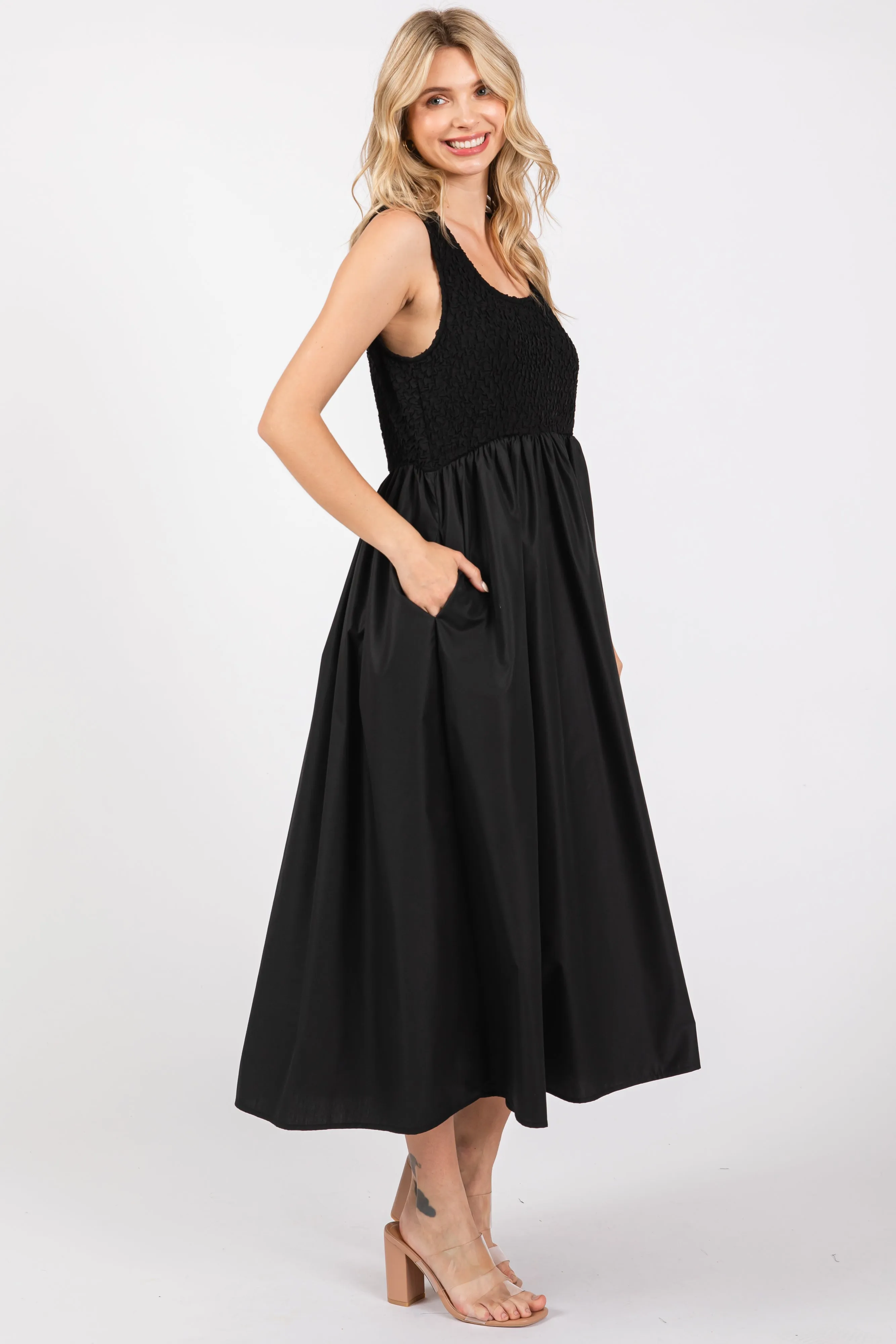 Black Textured Scoop Neck Sleeveless Midi Dress sold by Pinkblush product image thumbnail 2