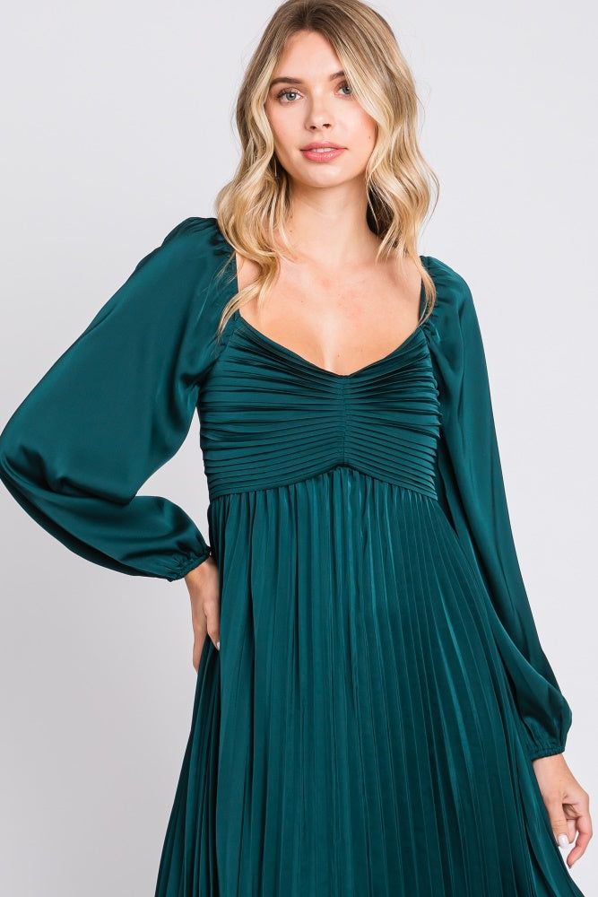 Forest Green Sweetheart Pleated Long Sleeve Midi Dress sold by Pinkblush product image thumbnail 4