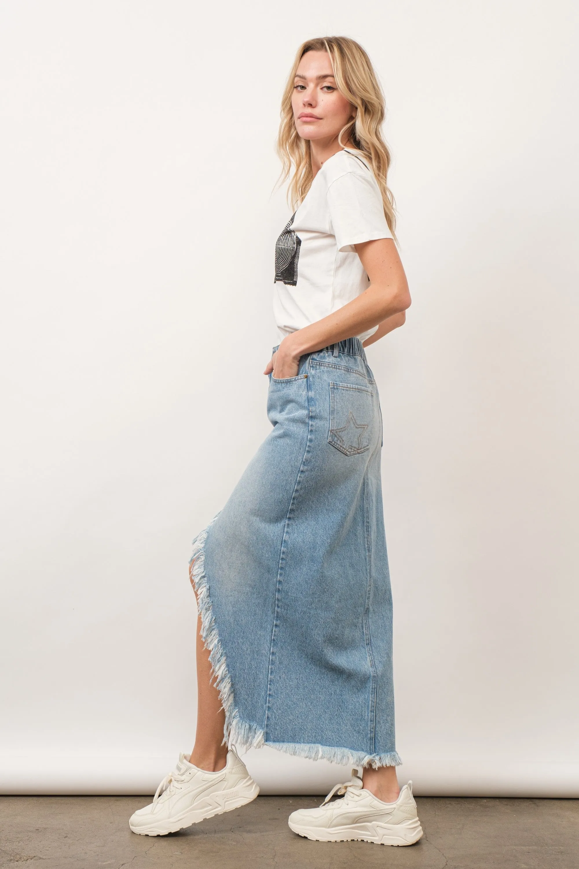 Light Wash Mid Rise Frayed Edge Denim Skirt sold by Pinkblush product image thumbnail 2