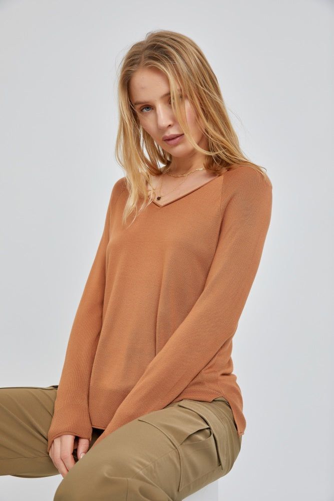 Camel Fine Knit V-Neck Side Slit Top sold by Pinkblush product image thumbnail 4