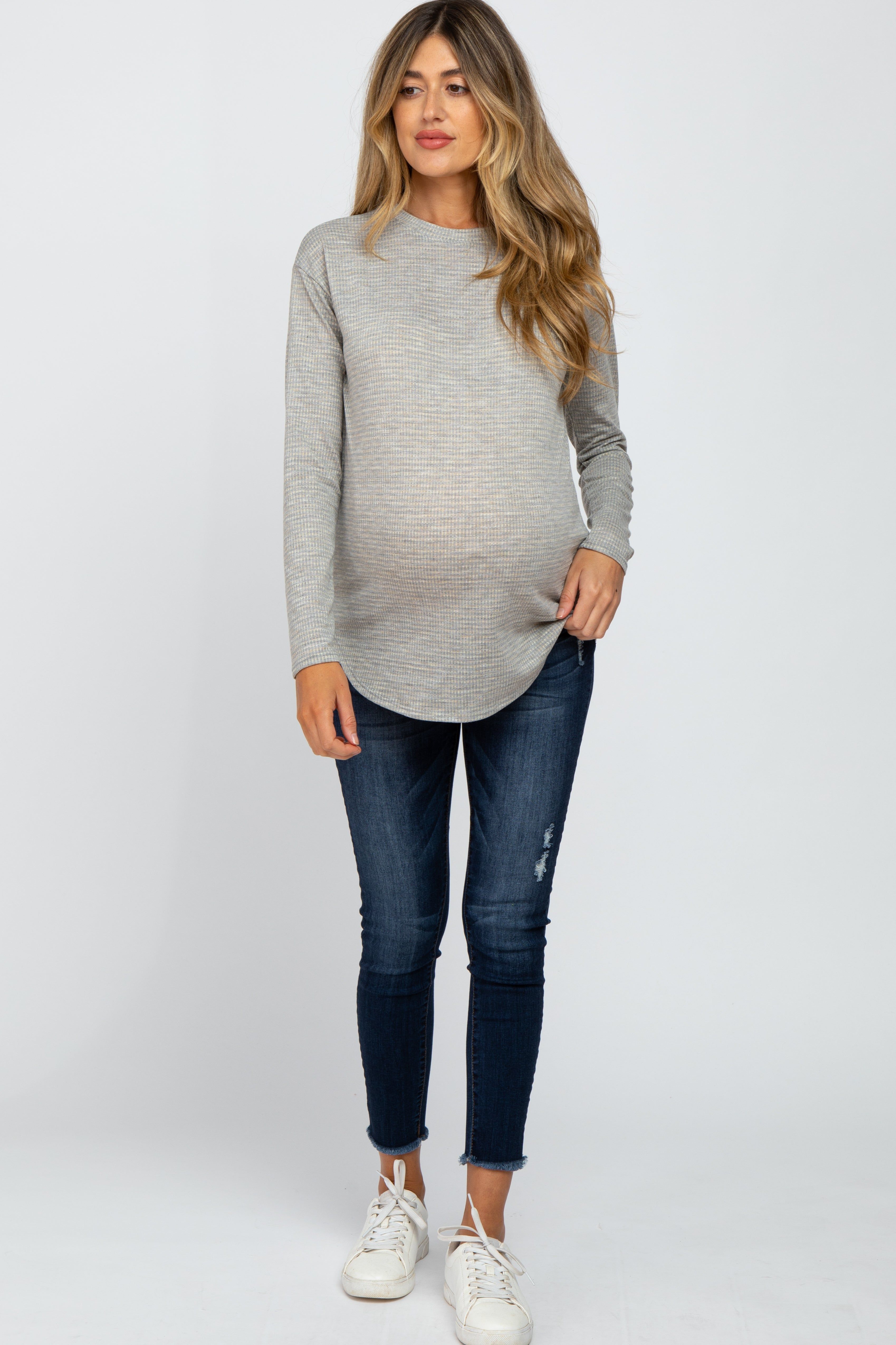 Heather Grey Plaid Print Long Sleeve Maternity Top sold by Pinkblush product image thumbnail 4
