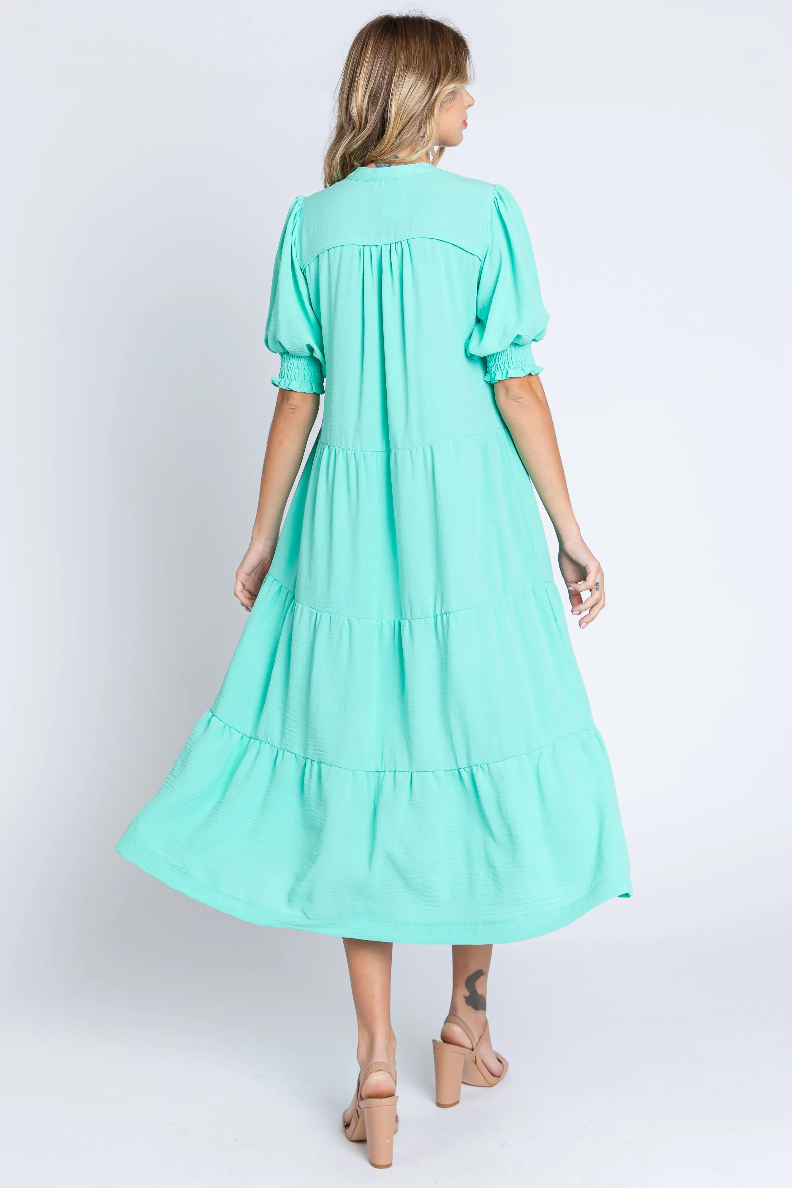 Emerald Short Sleeve Tiered Midi Dress sold by Pinkblush product image thumbnail 3