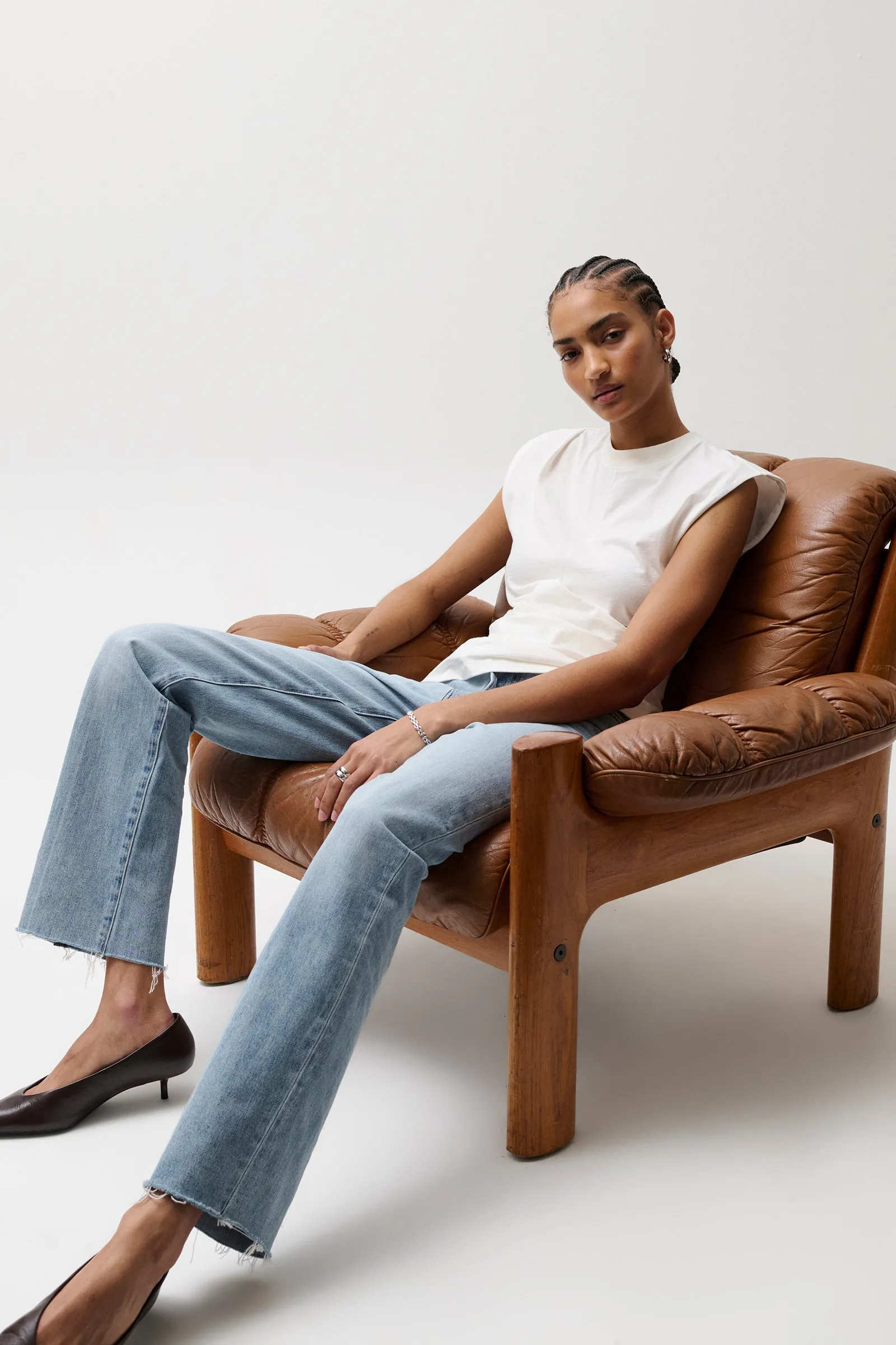 PETITE Cassie Super High Rise Straight - Savvy Vintage sold by Pistola product image thumbnail 2