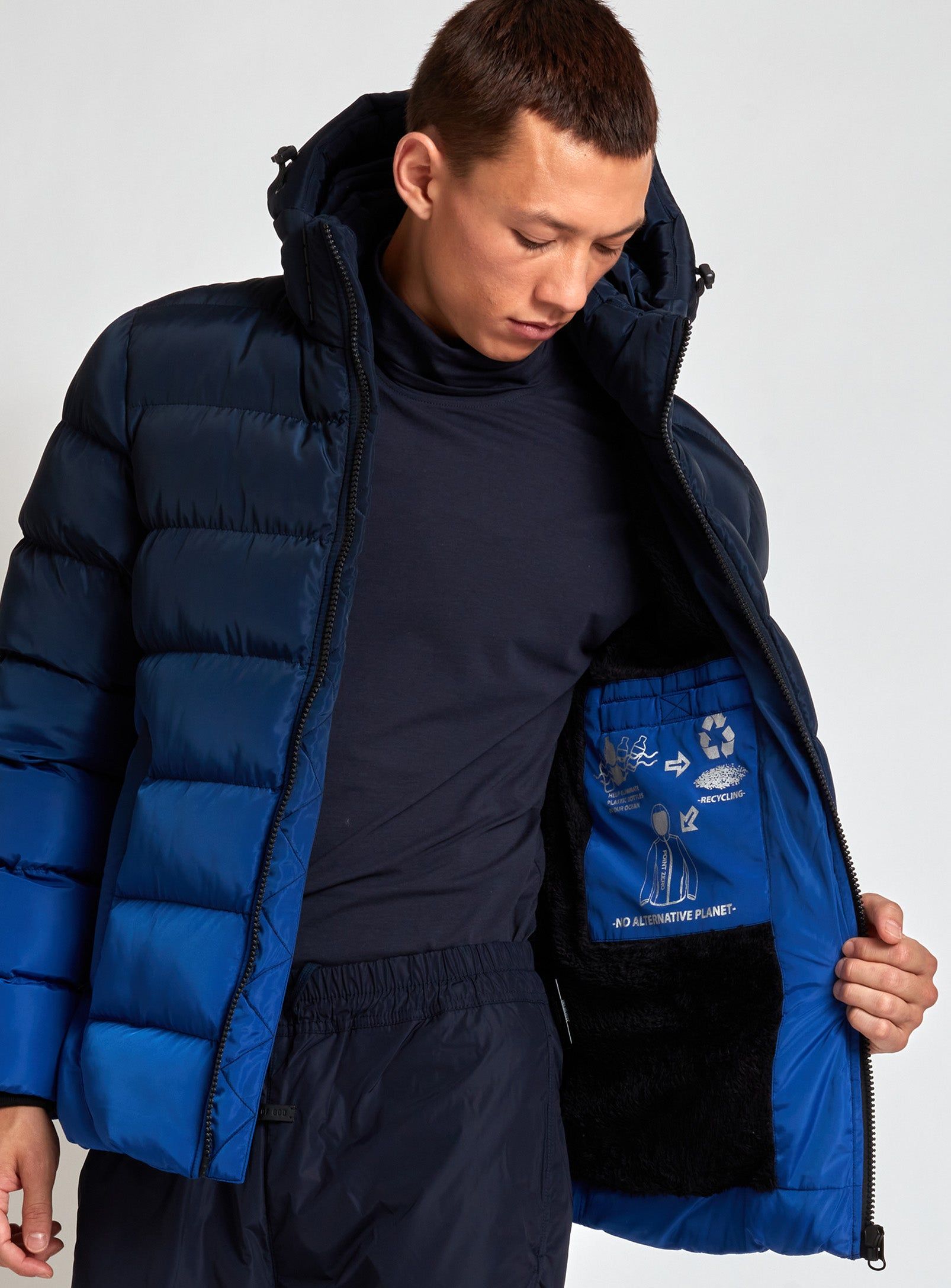 AKSEL | Dip dye puffer jacket ||AKSEL | Doudoune teintée par trempage sold by Point Zero product image thumbnail 14