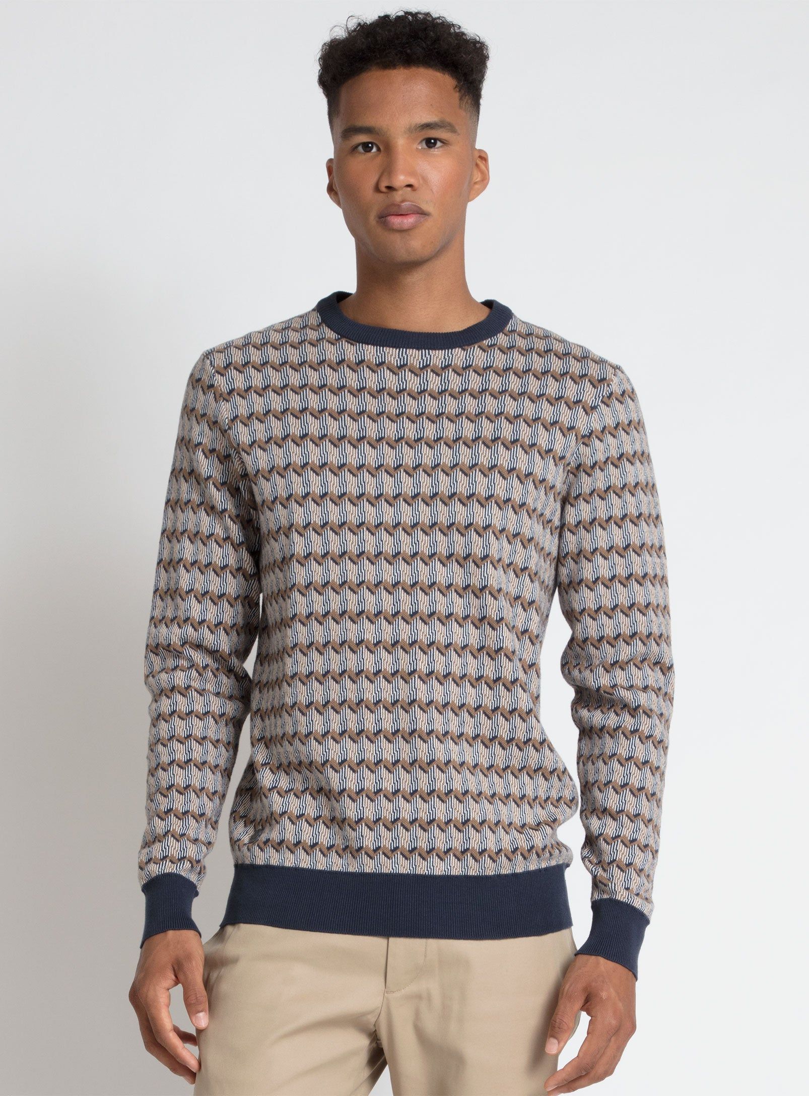 KNOX | Crewneck textured sweater||KNOX | Pull texturé à col rond sold by Point Zero