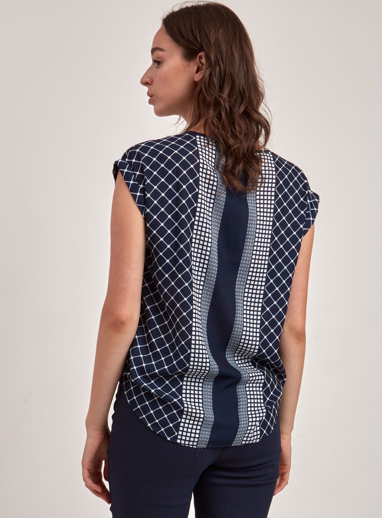 SHORT SLEEVE VNECK TOP-NAVY sold by Point Zero product image thumbnail 2