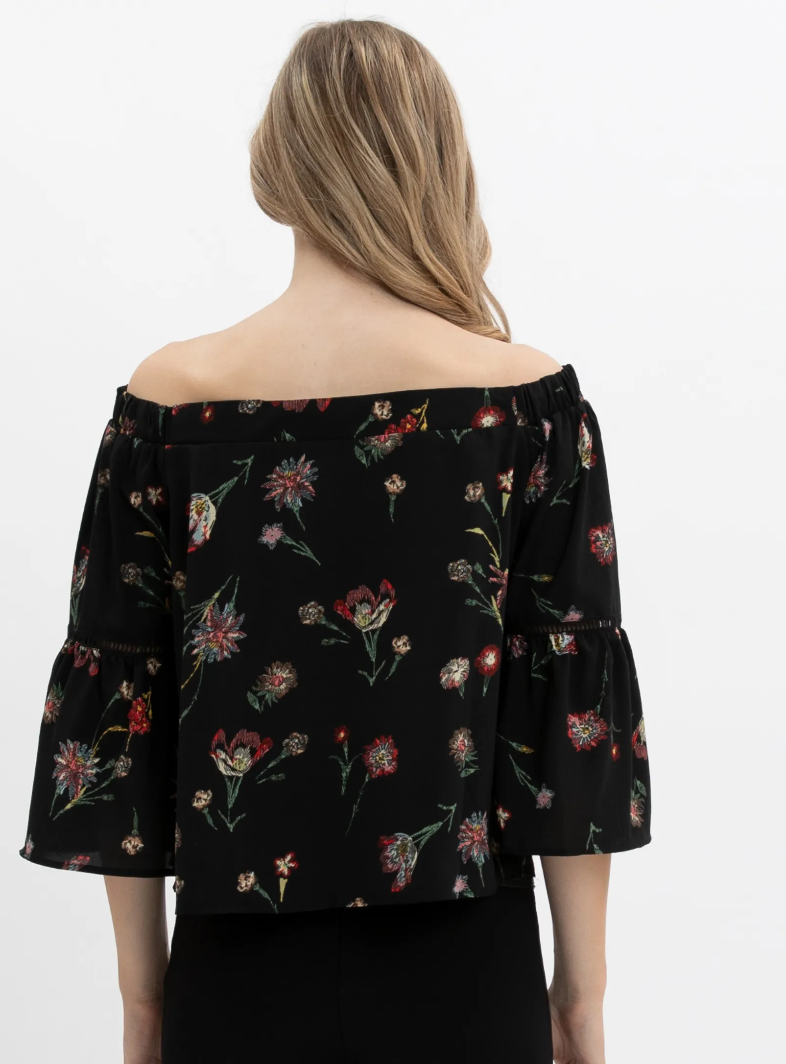 RU | Off shoulder floral blouse || RU | Blouse epaules denudees a fleurs sold by Point Zero product image thumbnail 4