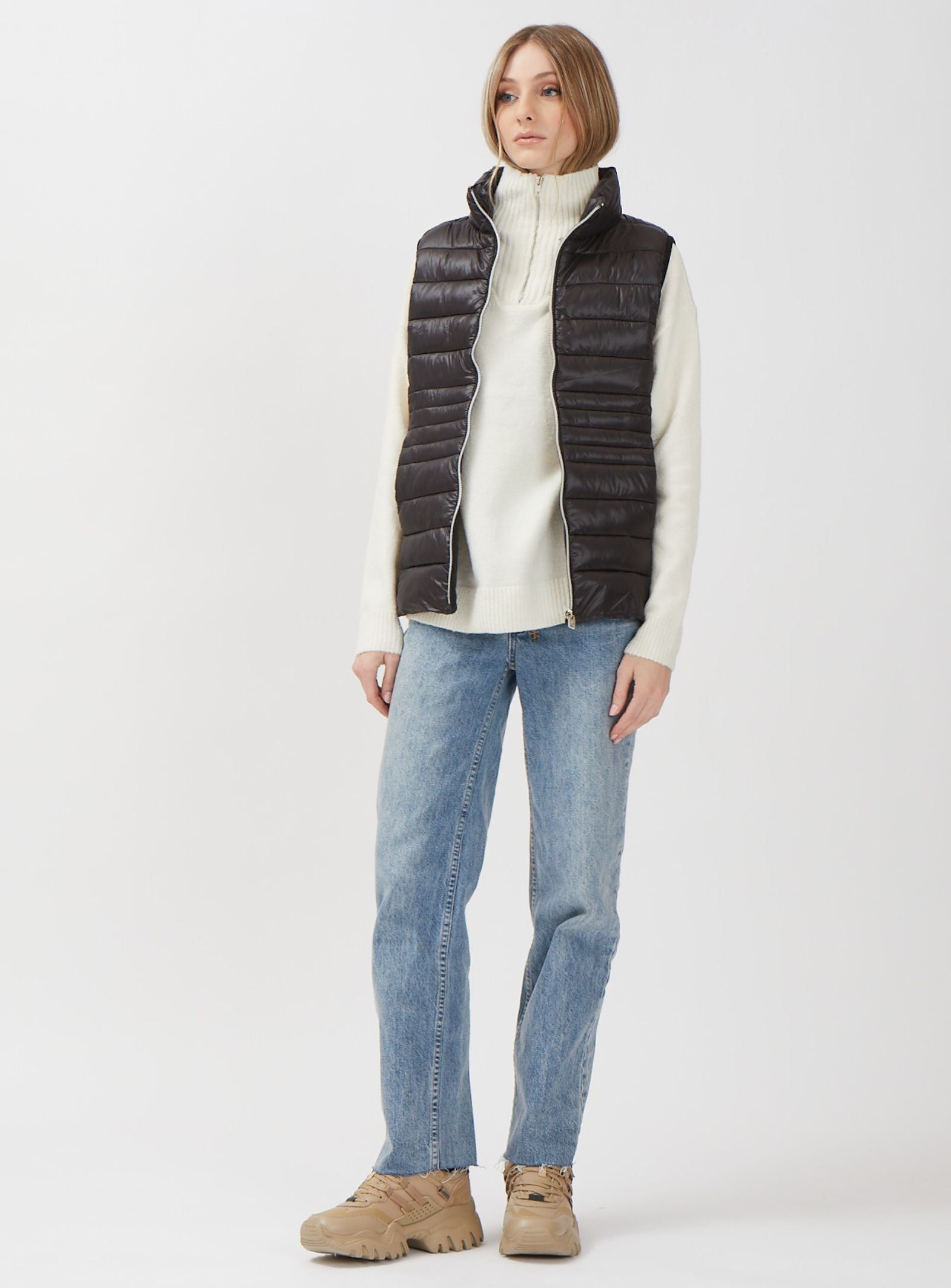 NELLA | Ultralight vest || NELLA | Gilet ultraléger sold by Point Zero product image thumbnail 42