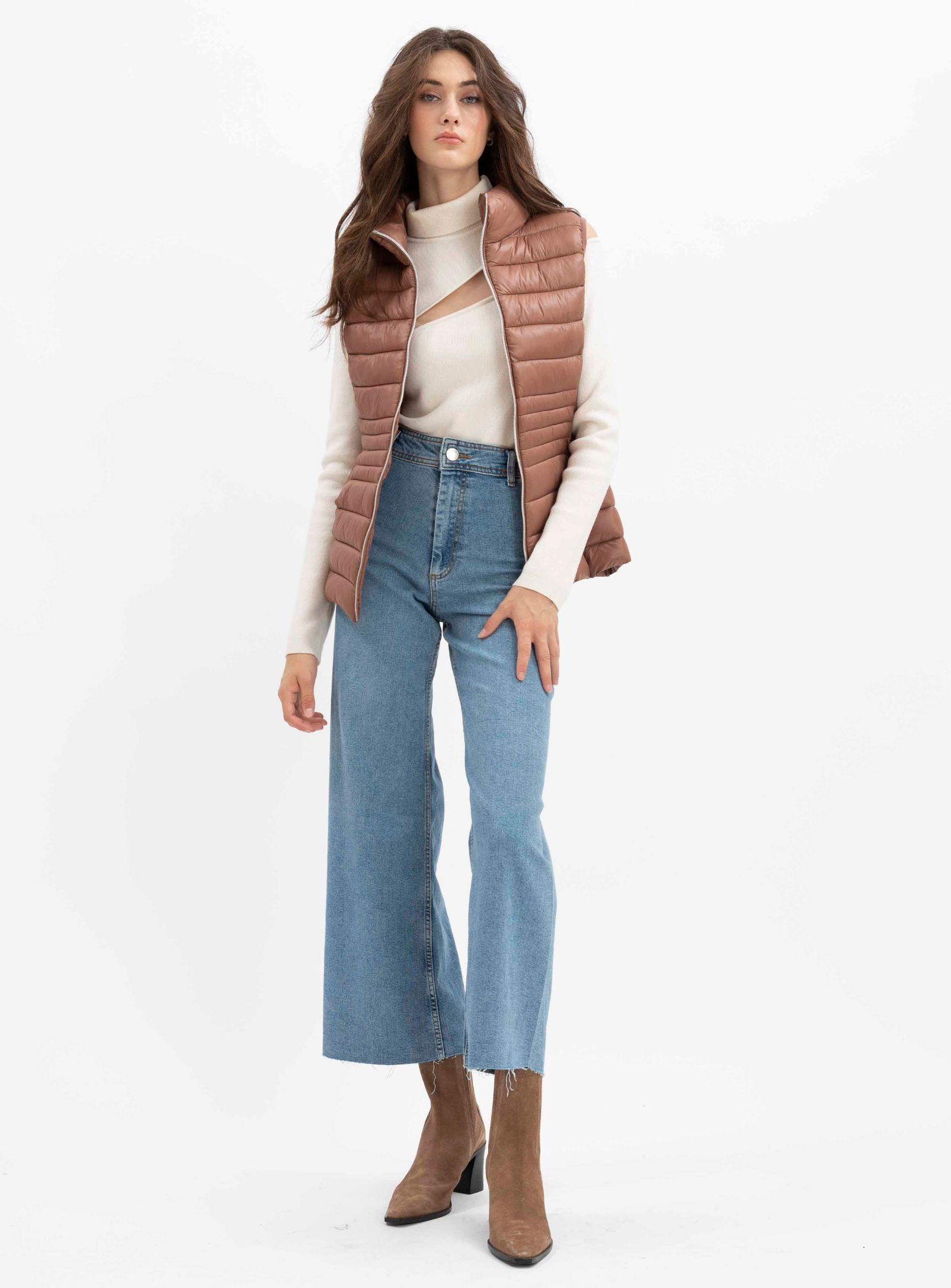 NELLA | Ultralight vest || NELLA | Gilet ultraléger sold by Point Zero product image thumbnail 60