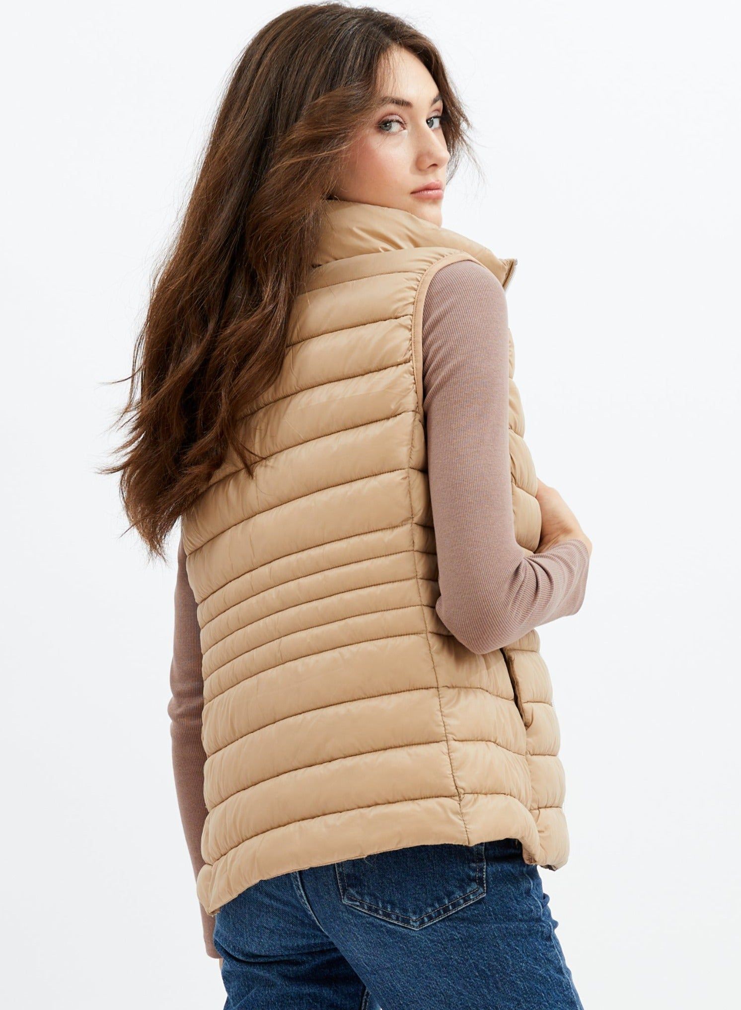 NELLA | Ultralight vest || NELLA | Gilet ultraléger sold by Point Zero product image thumbnail 11