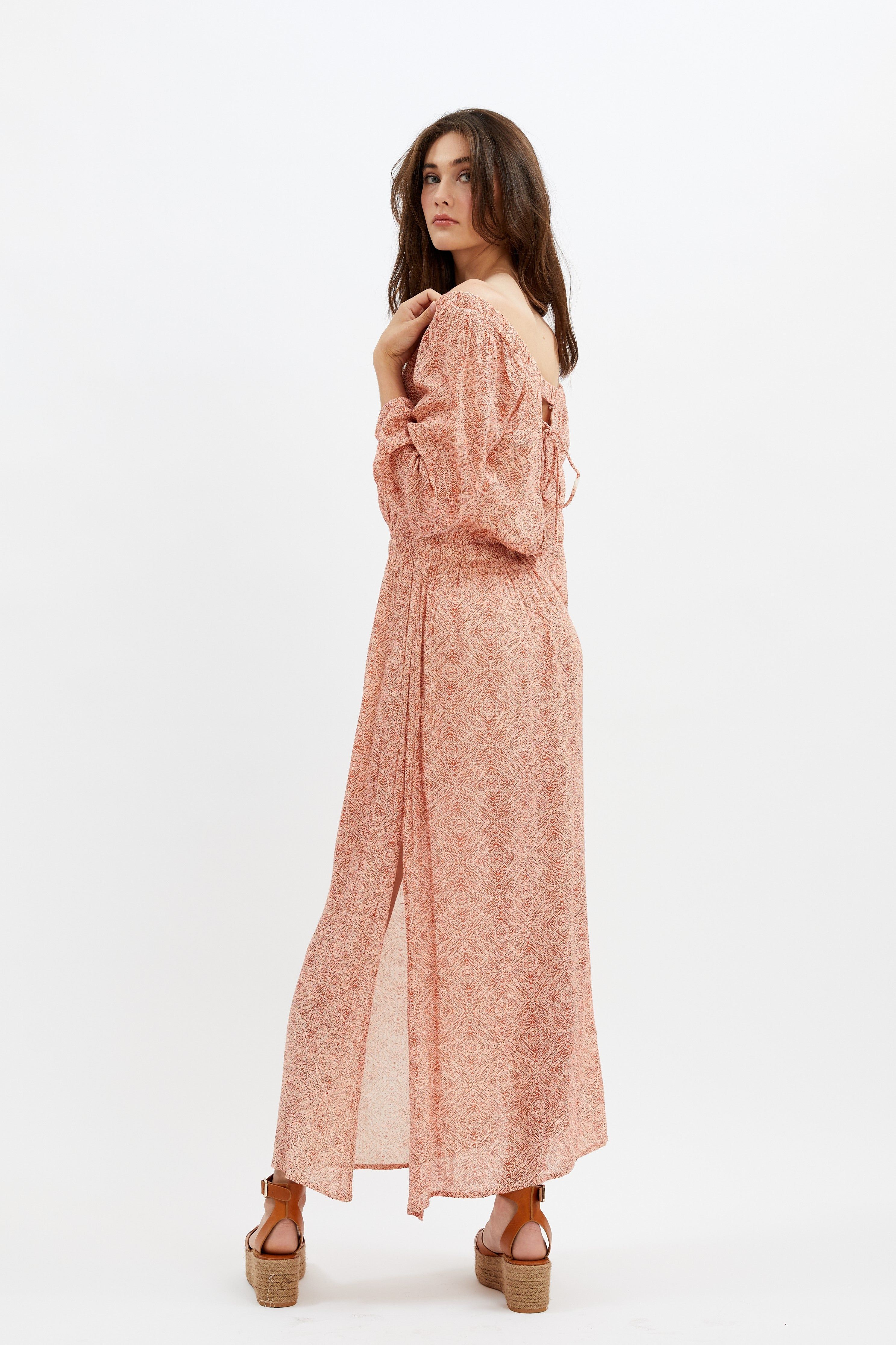 ELOISE | Laceup Back, Off Shoulder Lined Maxi Dress with High Slits || ELOISE | Dos lacé, robe longue doublée à épaules dénudées avec fentes hautes sold by Point Zero product image thumbnail 4