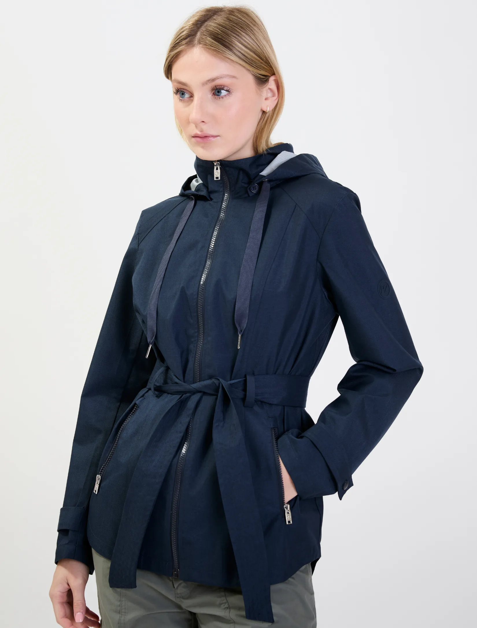 CAROLINA | Belted rain jacket || CAROLINA | Manteau de pluieavec ceinture sold by Point Zero