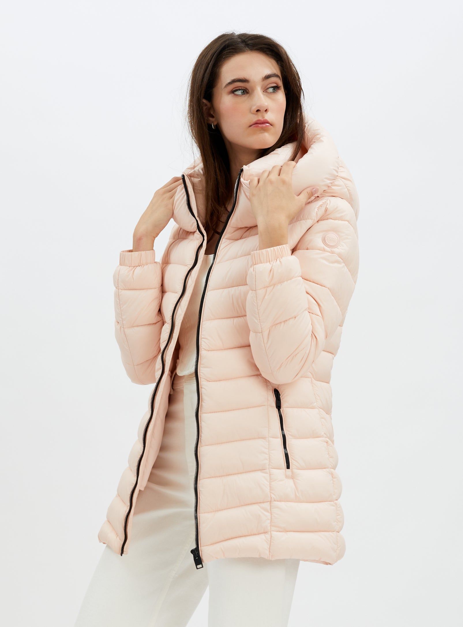 JESSYANN | Mid weight puffer jacket with hood || JESSYANN | Doudoune d'épaisseur moyenne avec capuche sold by Point Zero product image thumbnail 25