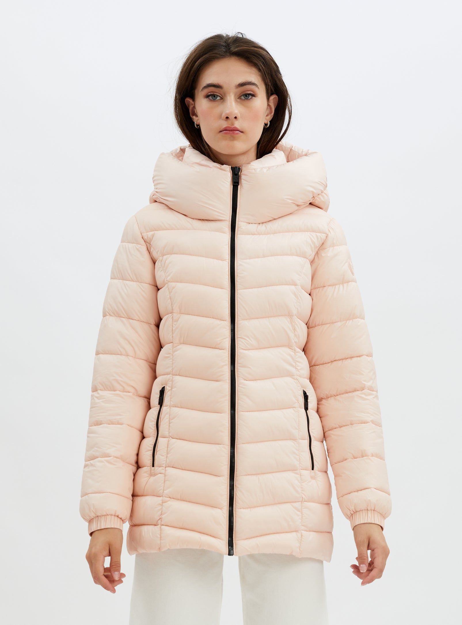 JESSYANN | Mid weight puffer jacket with hood || JESSYANN | Doudoune d'épaisseur moyenne avec capuche sold by Point Zero product image thumbnail 23