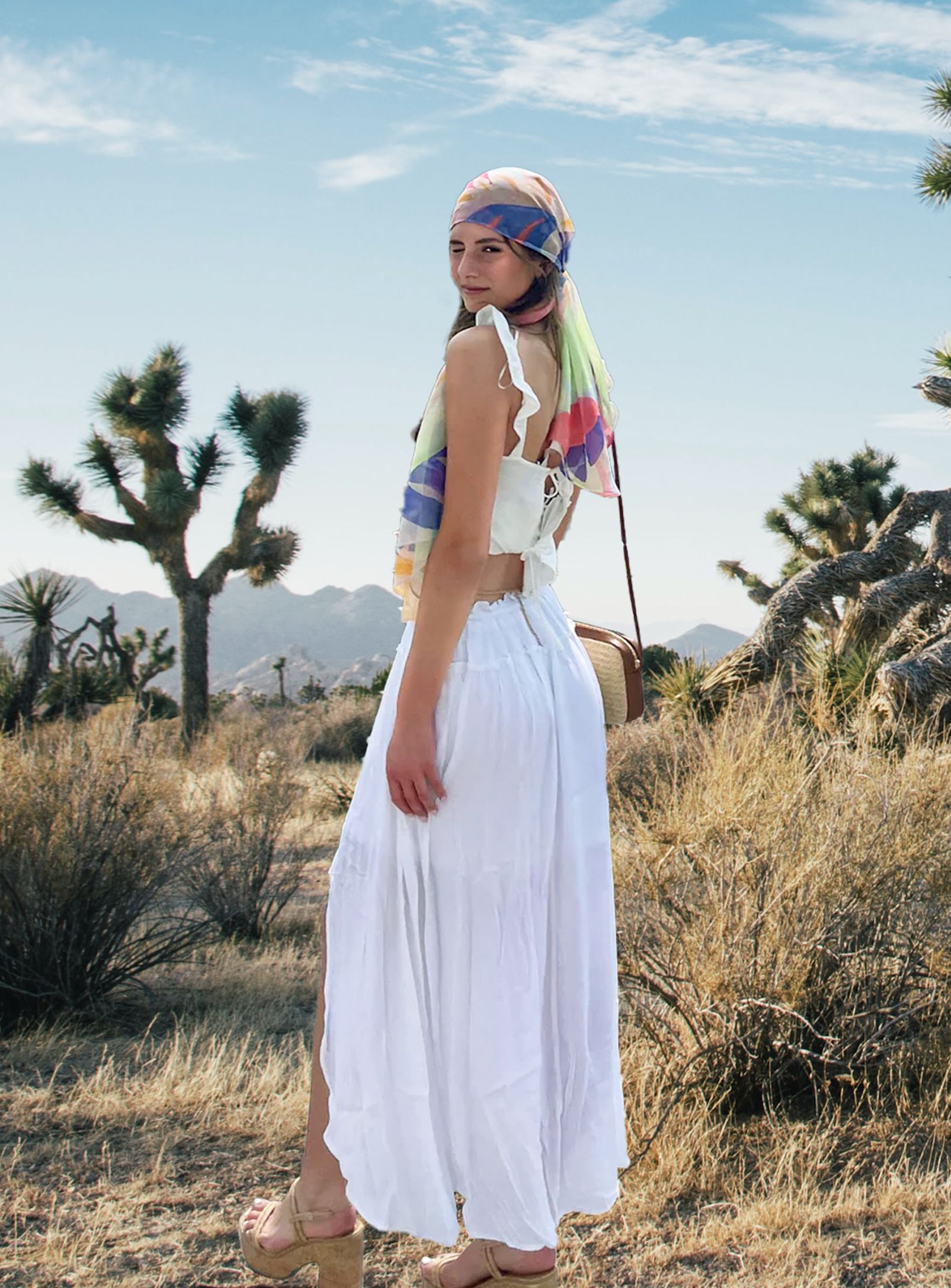 KAY | White Maxi Skirt ||KAY | Jupe Maxi Blanche sold by Point Zero