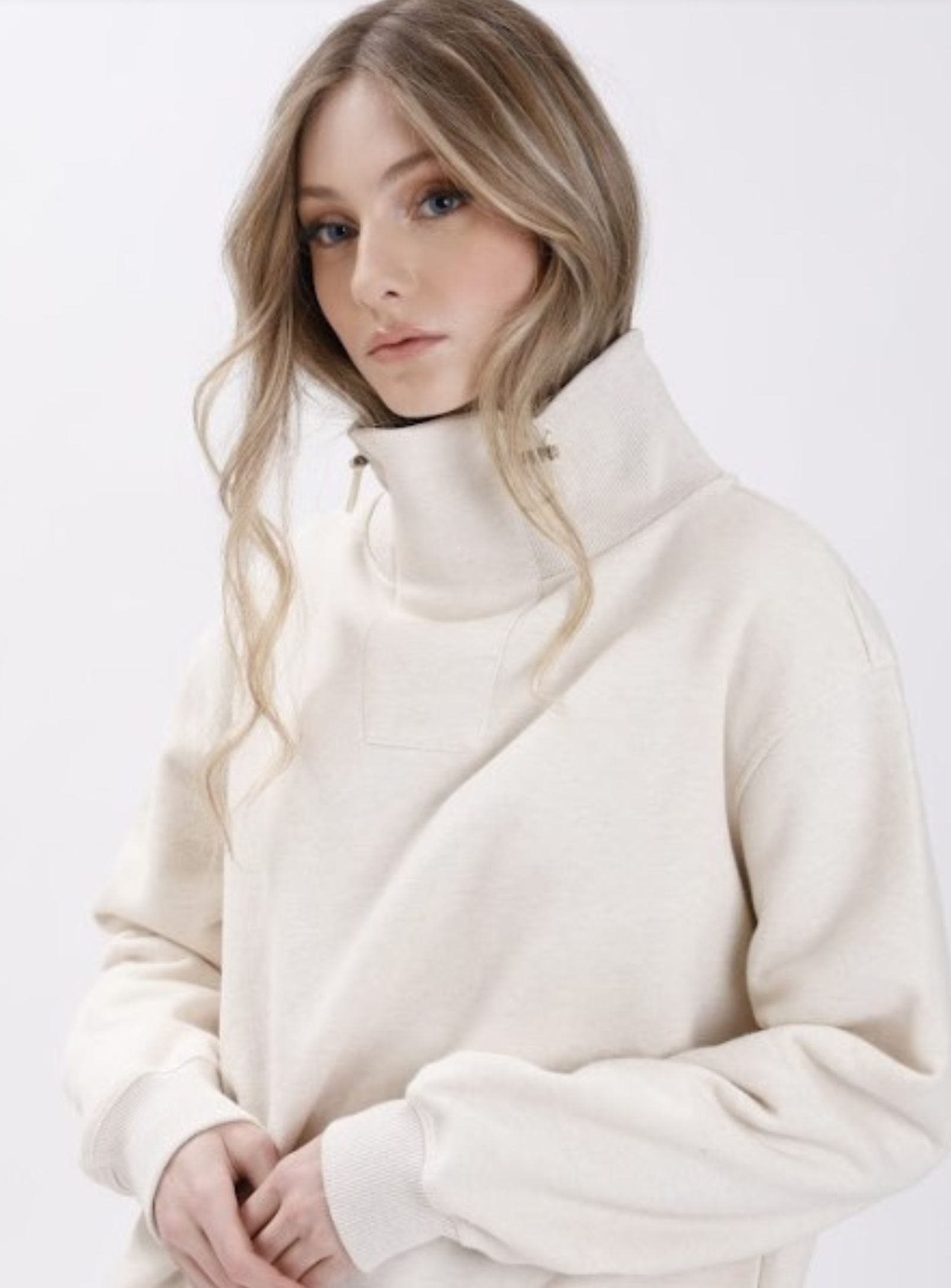 ANGIE | High-neck drawstring sweatshirt || ANGIE | Sweat-shirt à cordon de serrage sold by Point Zero product image thumbnail 2