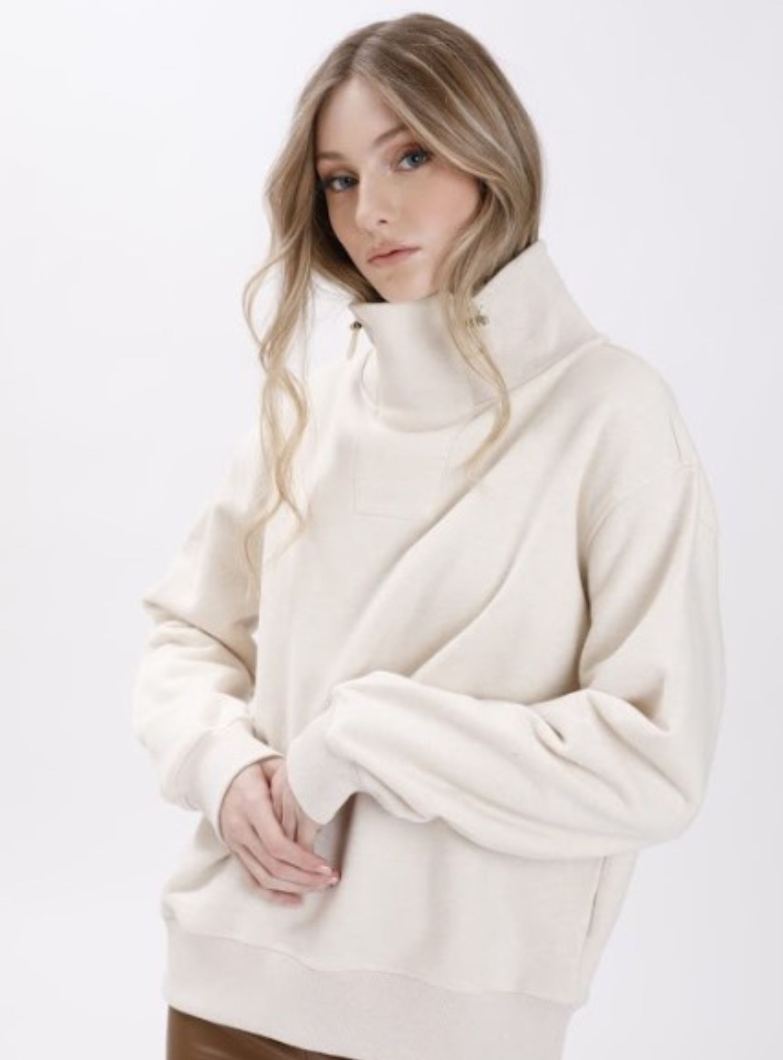 ANGIE | High-neck drawstring sweatshirt || ANGIE | Sweat-shirt à cordon de serrage sold by Point Zero