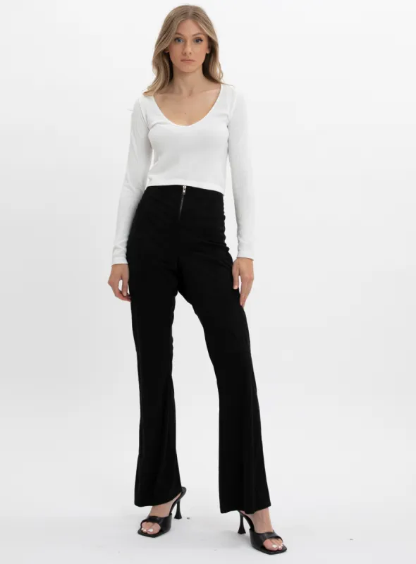 LIZZIE |  Vegan suede flare pant with front zip || LIZZIE | Pantalon en suede vegan avez zipper sold by Point Zero