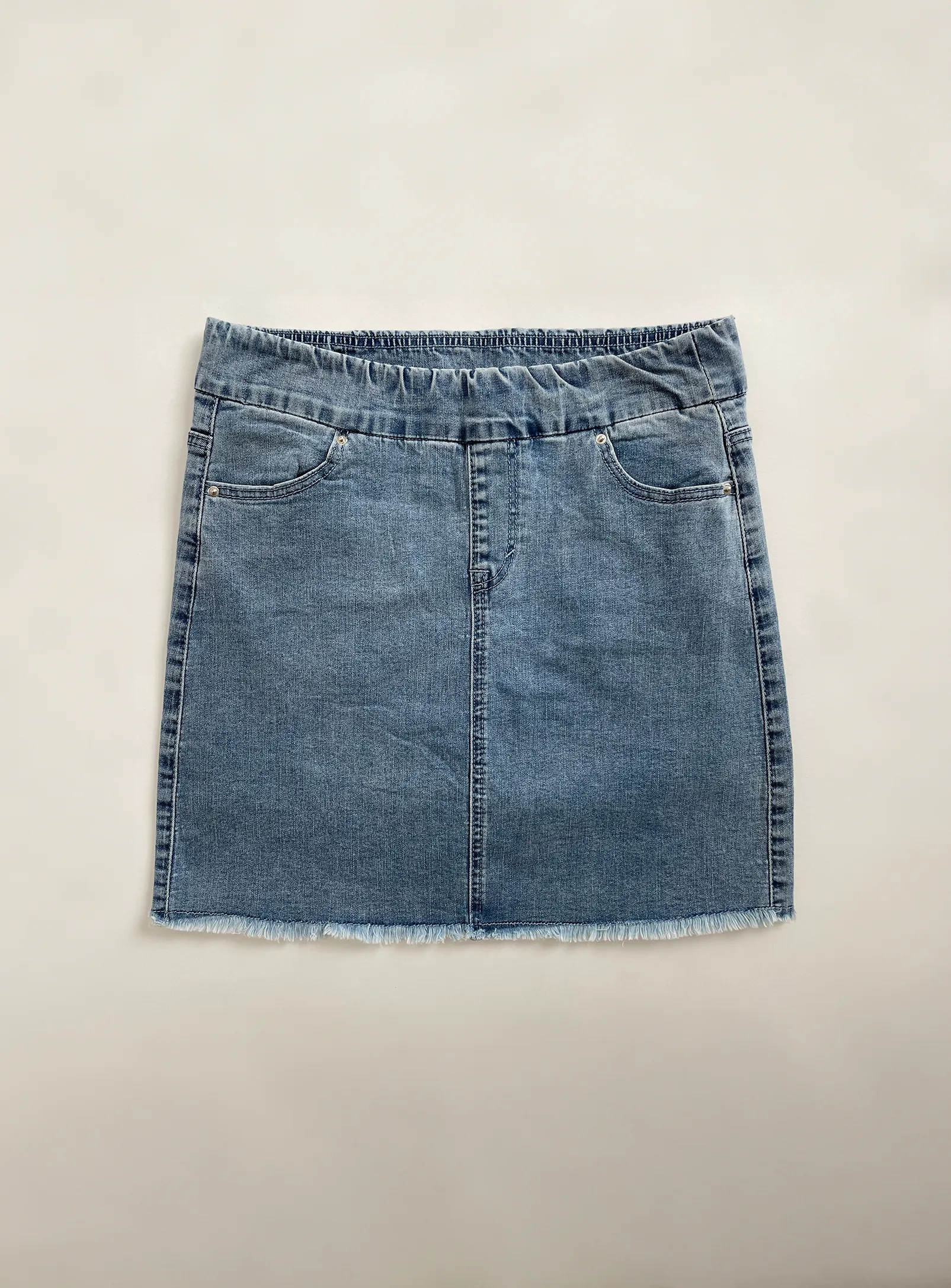 GWEN | Denim Skirt||GWEN | Jupe En Denim sold by Point Zero product image thumbnail 2
