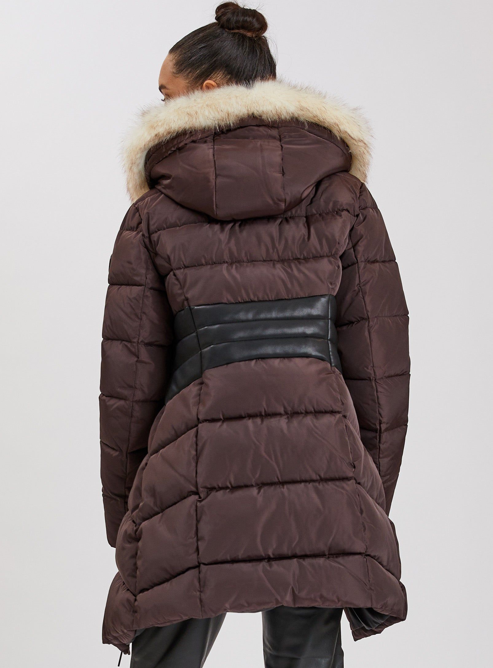 VICTRICE | Long Puffer Jacket|| VICTRICE | Veste polaire longue sold by Point Zero product image thumbnail 3